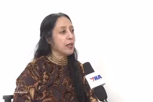 La profesora Reena Marwah, docente en la Universidad de Delhi, y secretaria general de la Asociación de Académicos Asiáticos, en la entrevista. (Foto: VNA)