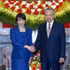 [Foto] Máximo dirigente vietnamita recibe a primera ministra japonesa 