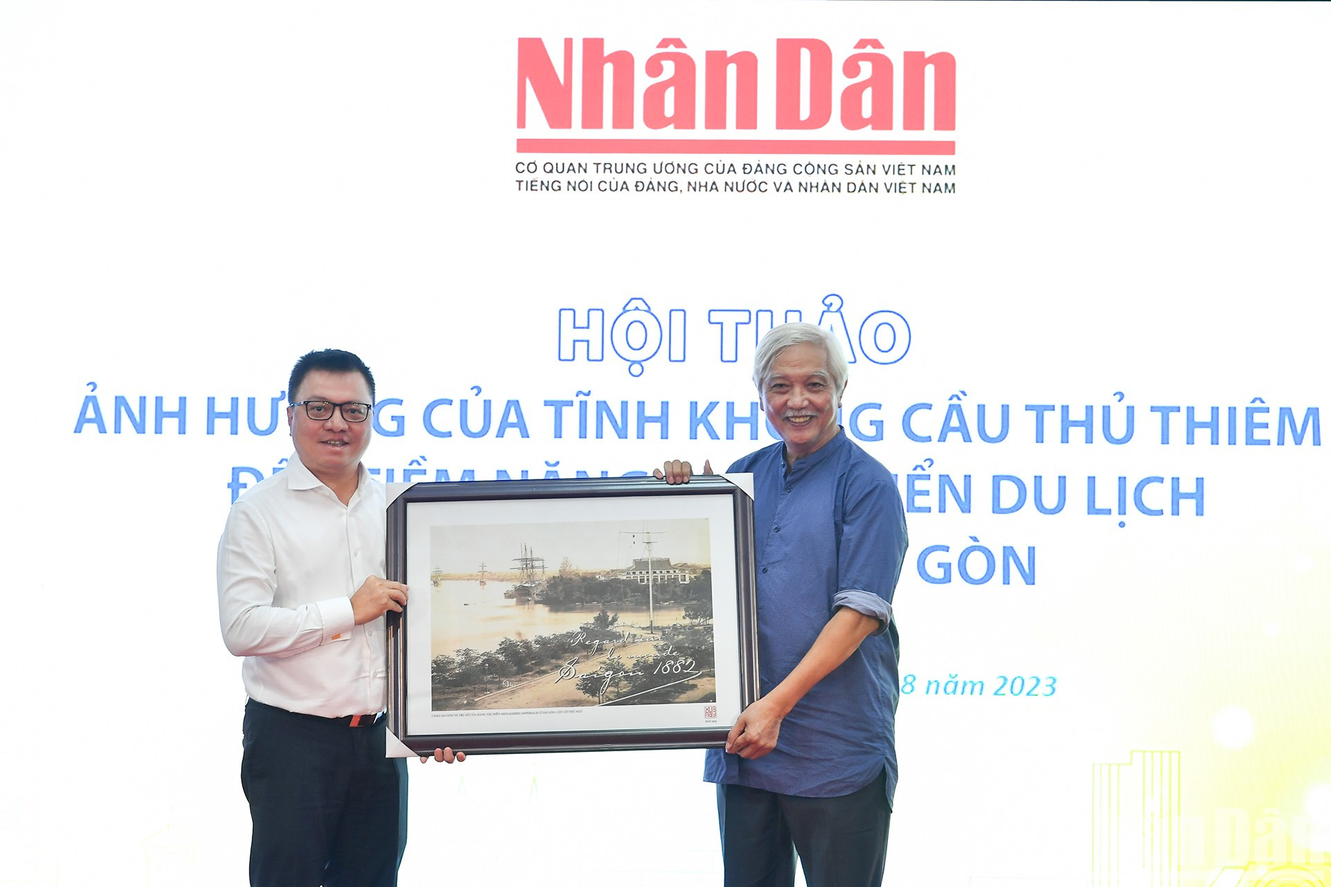 Analizan impactos del espacio libre vertical del puente Thu Thiem 4 al turismo de Ciudad Ho Chi Minh ảnh 13