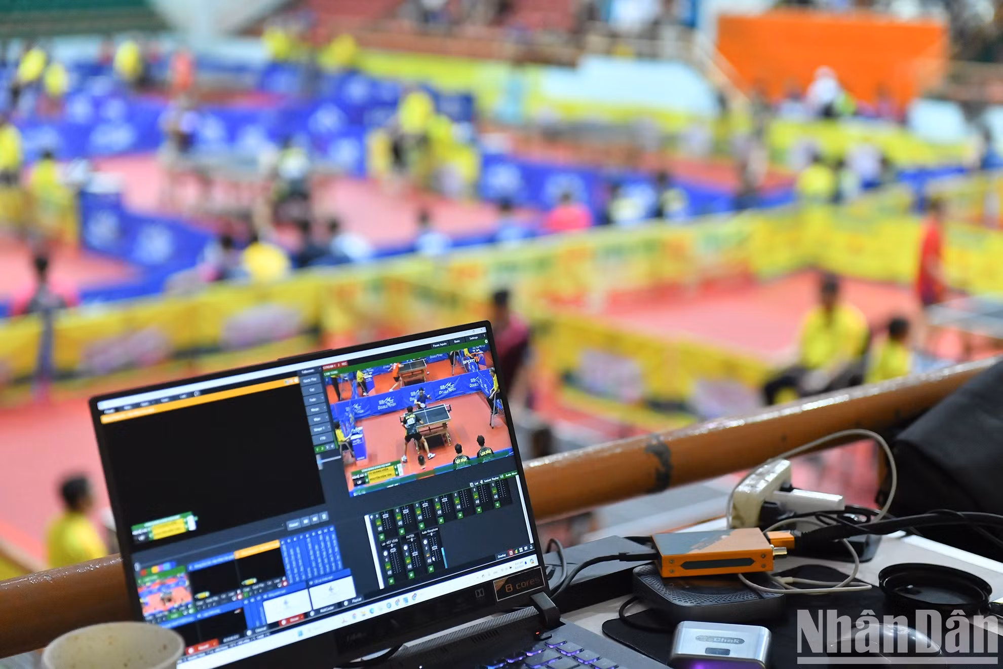 El evento es transmitido en vivo en foros deportivos y de tenis de mesa. El evento es transmitido en vivo en foros deportivos y de tenis de mesa.