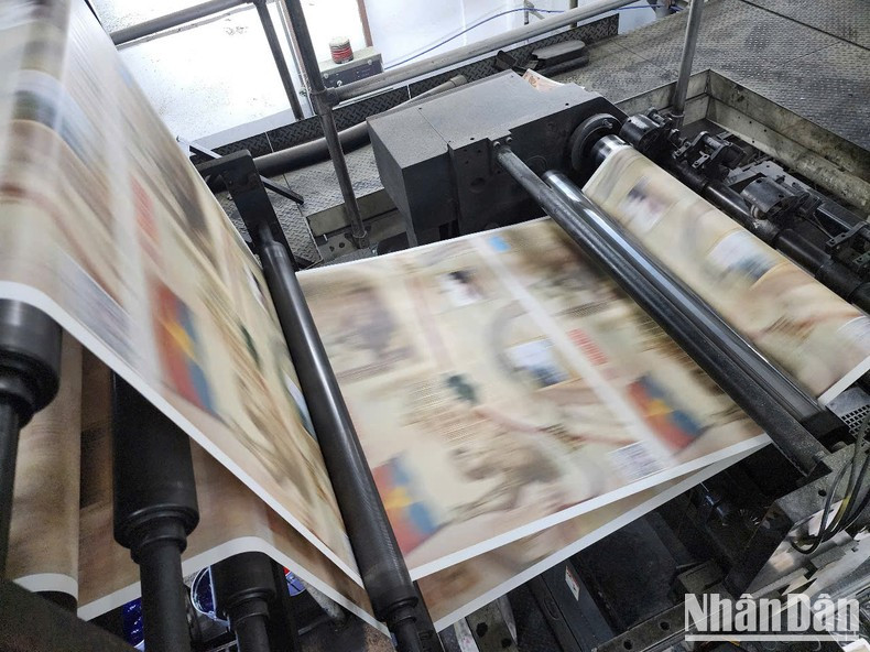 El proceso de impresión de la publicación. El proceso de impresión de la publicación.