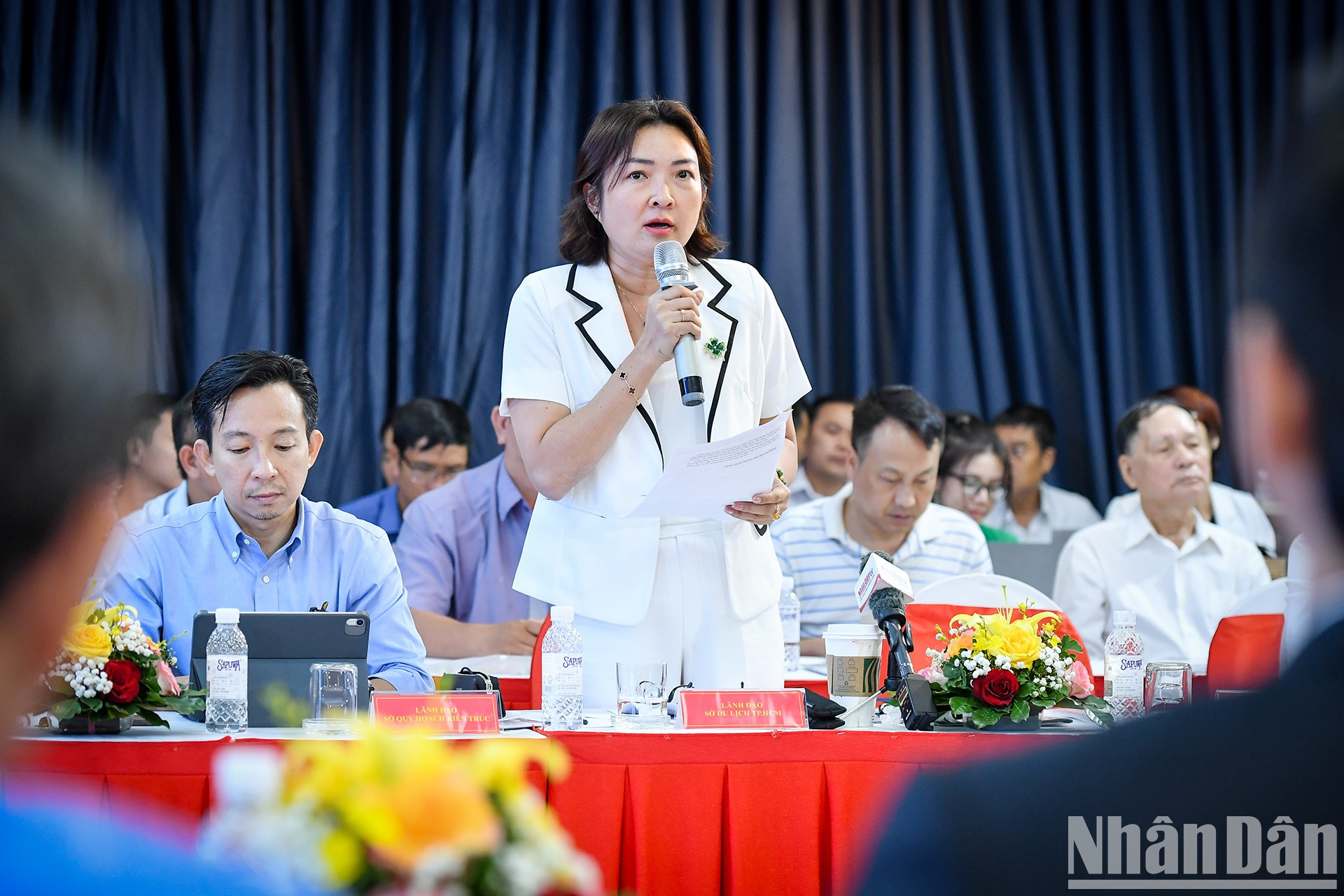 Analizan impactos del espacio libre vertical del puente Thu Thiem 4 al turismo de Ciudad Ho Chi Minh ảnh 7