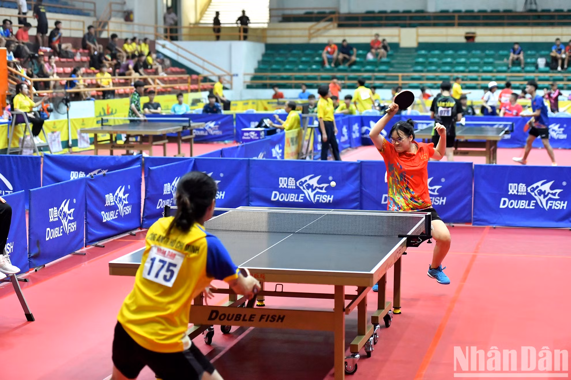 Partido por equipos femenino entre el Hai Phong y Ciudad de Ho Chi Minh. Partido por equipos femenino entre el Hai Phong y Ciudad de Ho Chi Minh.