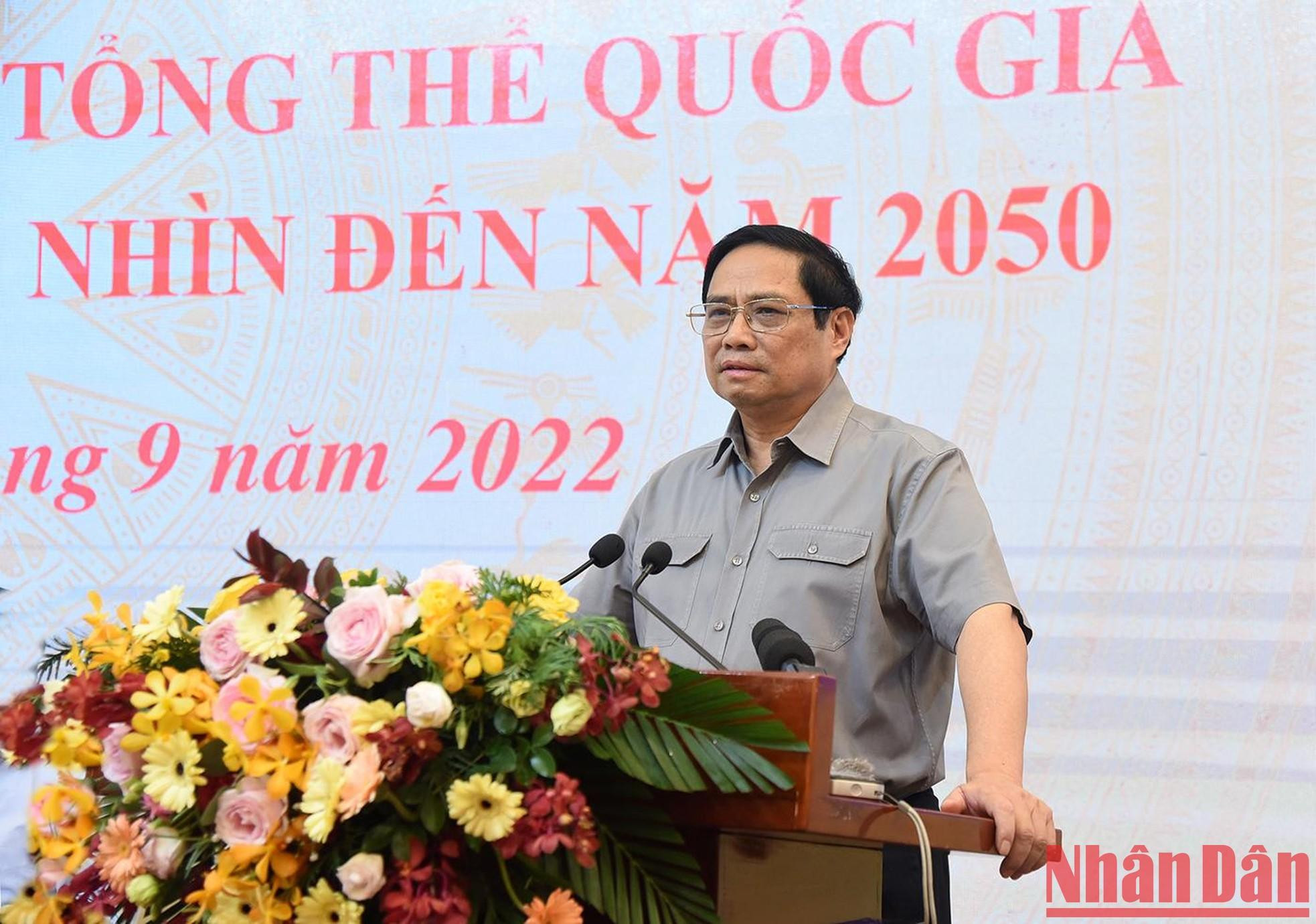 El jefe del Ejecutivo destaca la importancia del trabajo de evaluación de la planificación rectora, considerándolo un trabajo difícil y sin precedentes con tareas a gran escala, complejas y sensibles.