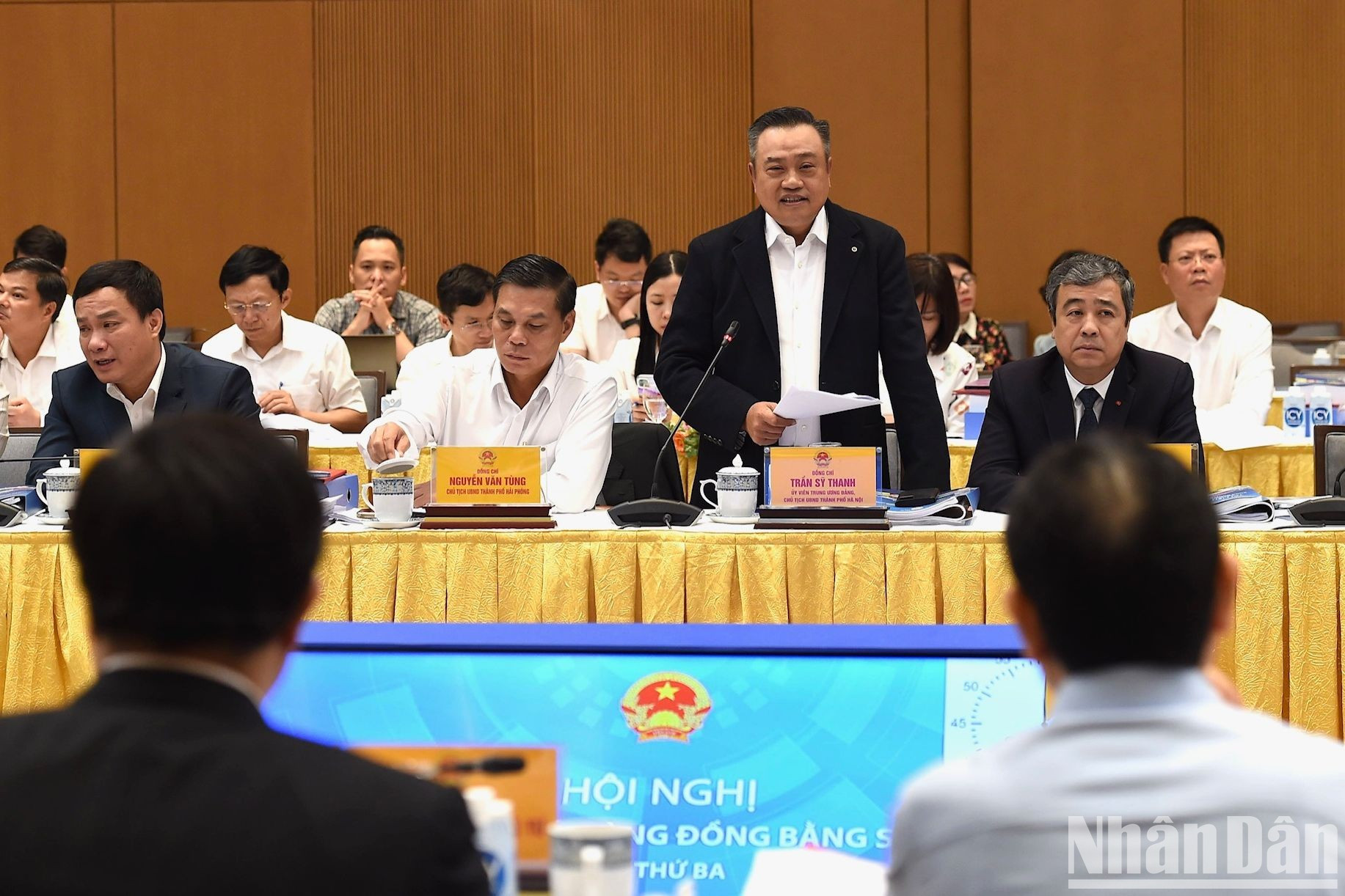 Tran Sy Thanh, presidente del Comité Popular de Hanói. Tran Sy Thanh, presidente del Comité Popular de Hanói.