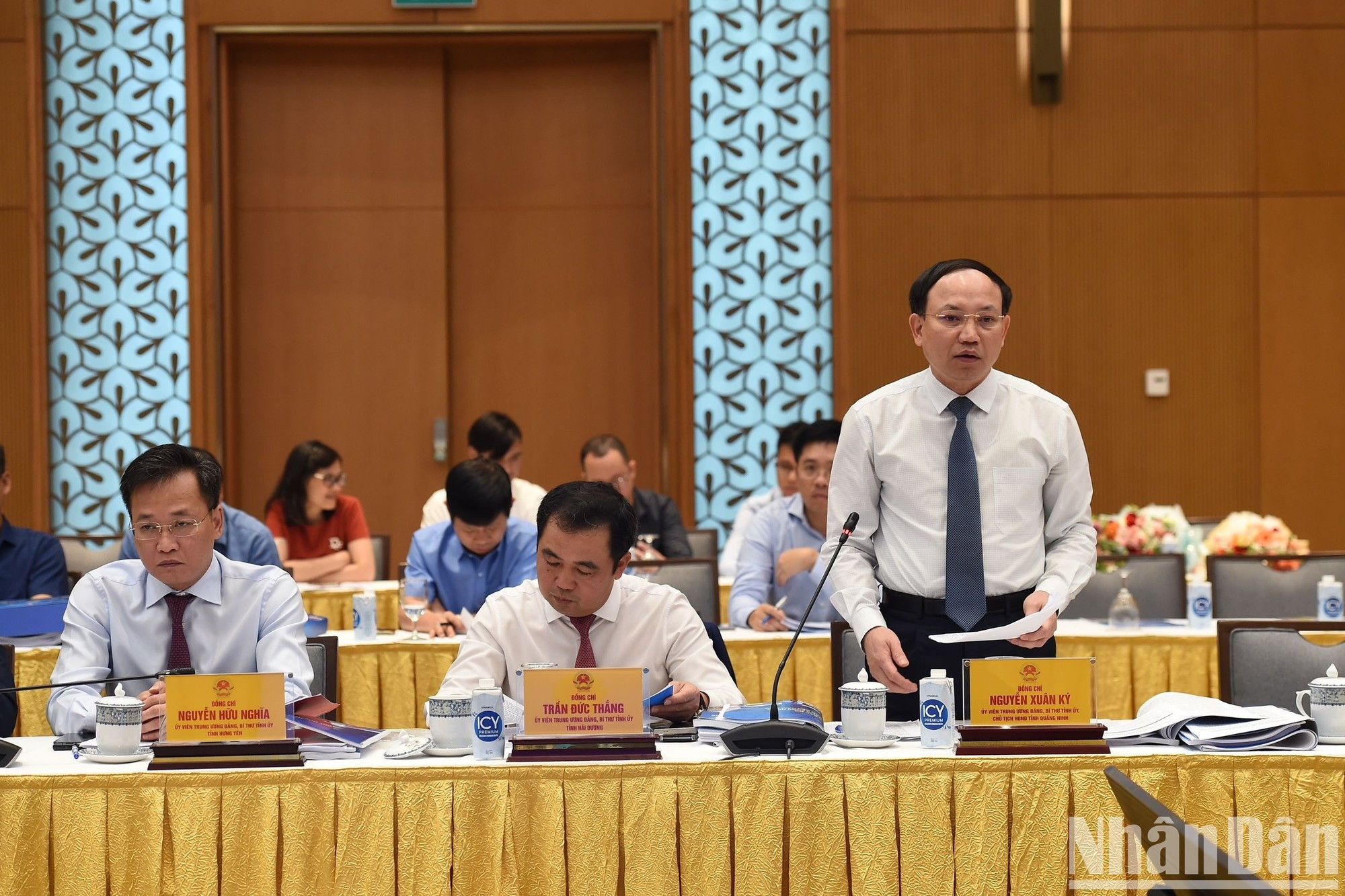 Nguyen Xuan Ky, secretario del Comité del Partido Comunista de Vietnam en la provincia de Quang Ninh. Nguyen Xuan Ky, secretario del Comité del Partido Comunista de Vietnam en la provincia de Quang Ninh.