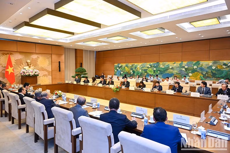 Vista de la reunión.