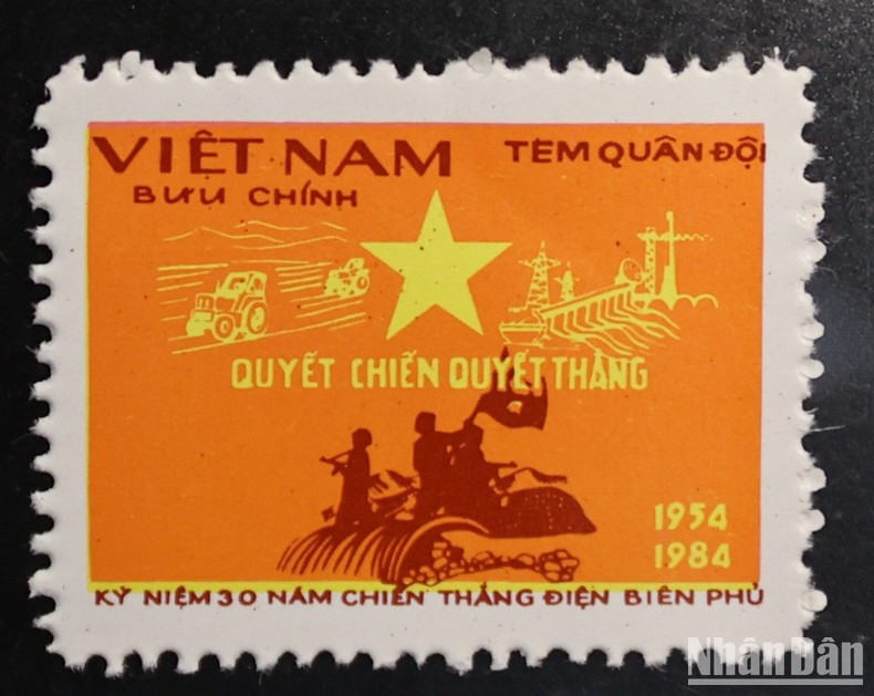 Conjunto de sellos del Ejército diseñados por el artista Hoang Thuy Lieu para conmemorar este importante hito de la historia vietnamita. Conjunto de sellos del Ejército diseñados por el artista Hoang Thuy Lieu para conmemorar este importante hito de la historia vietnamita.