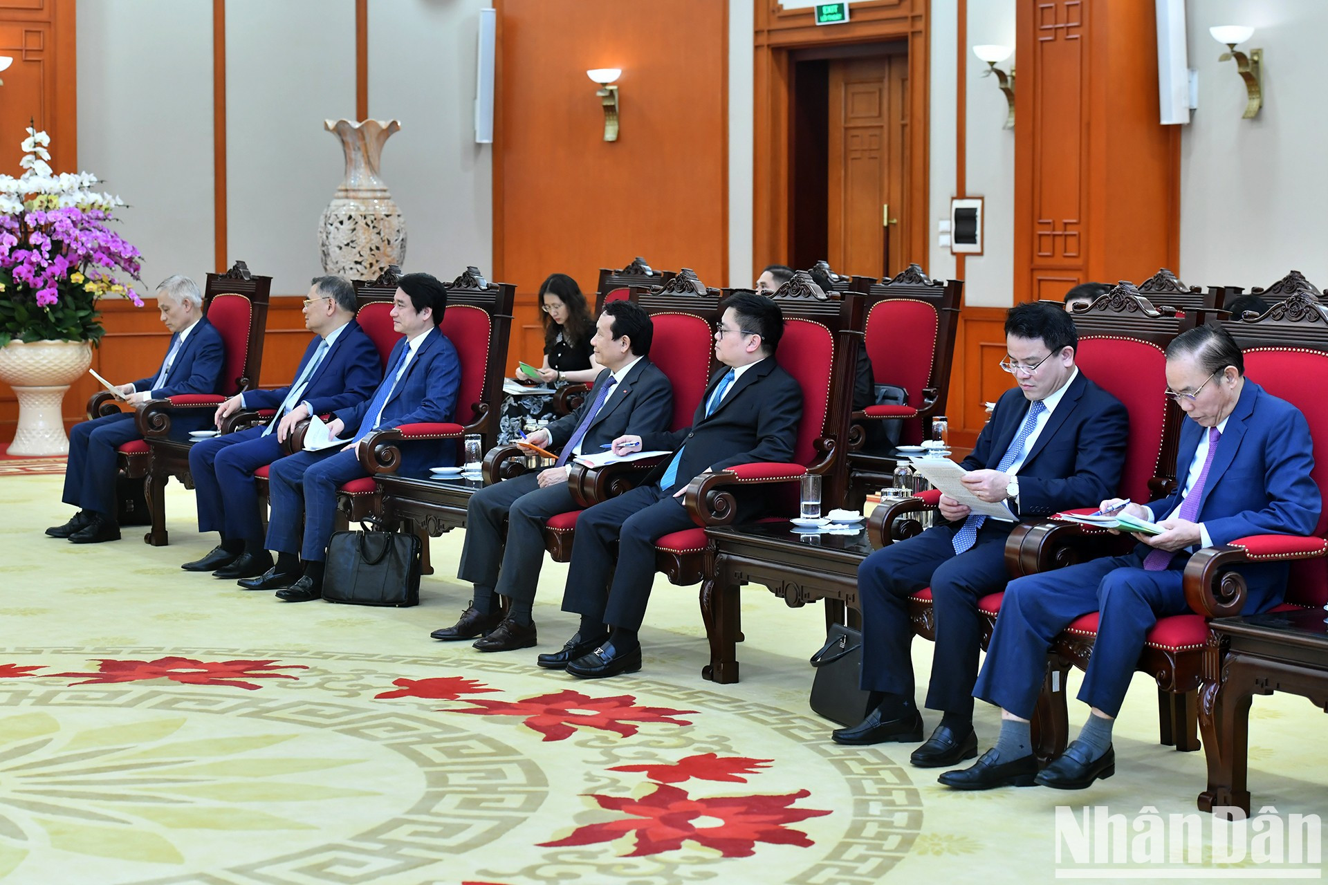 Delegados vietnamitas en la actividad.