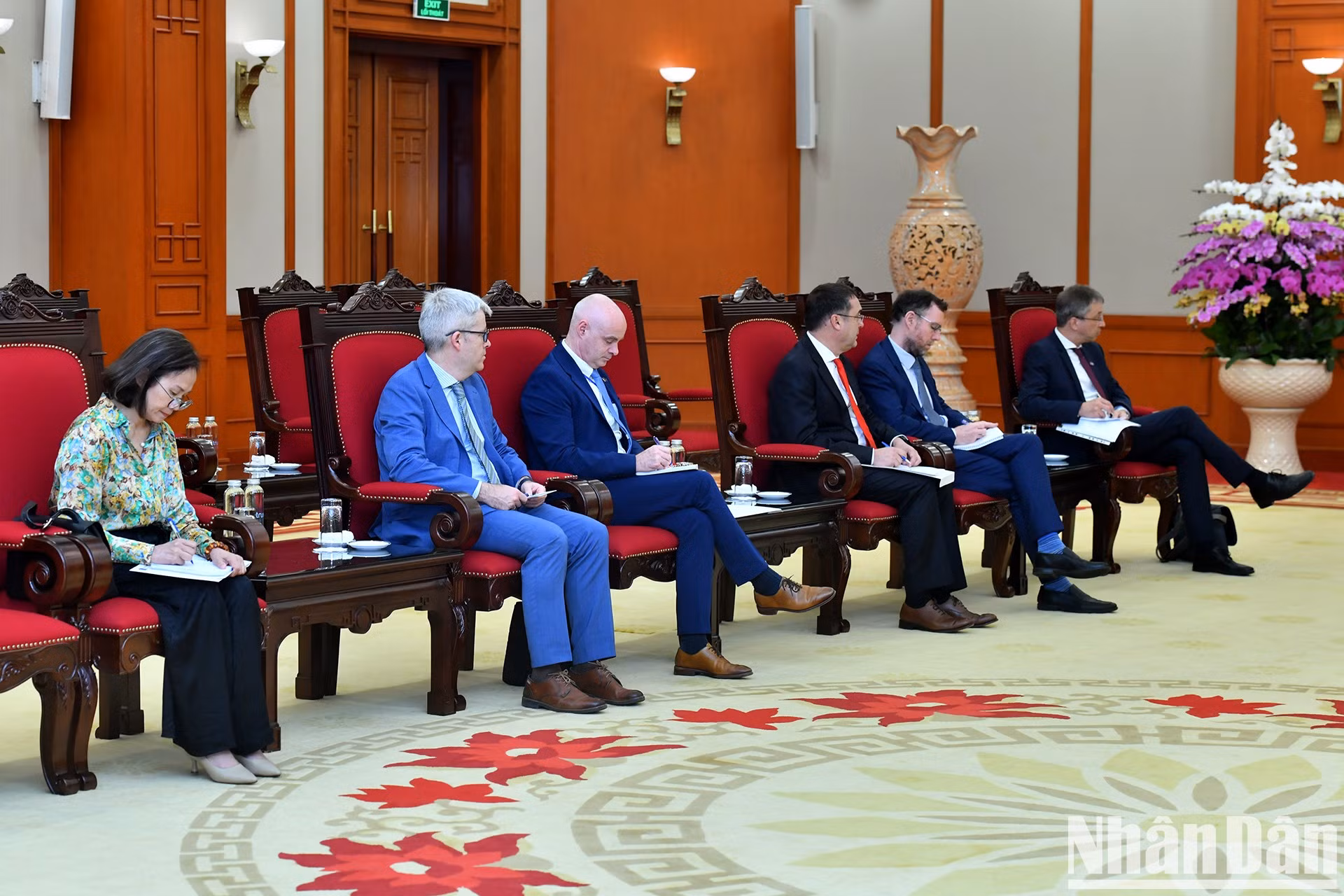 Delegados de la Unión Europea a la recepción.
