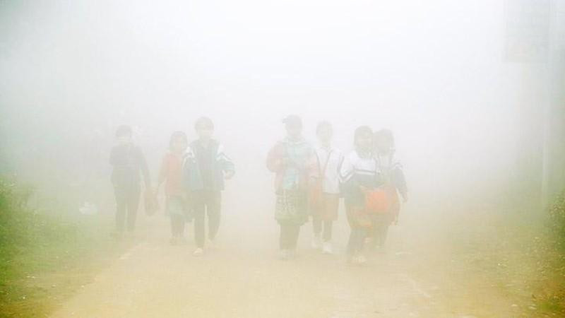 El camino a casa entre nubes. El camino a casa entre nubes.