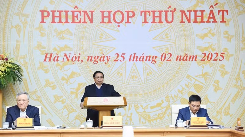 [Foto] Premier vietnamita preside primera reunión del Comité Directivo para prevención y lucha contra el despilfarro