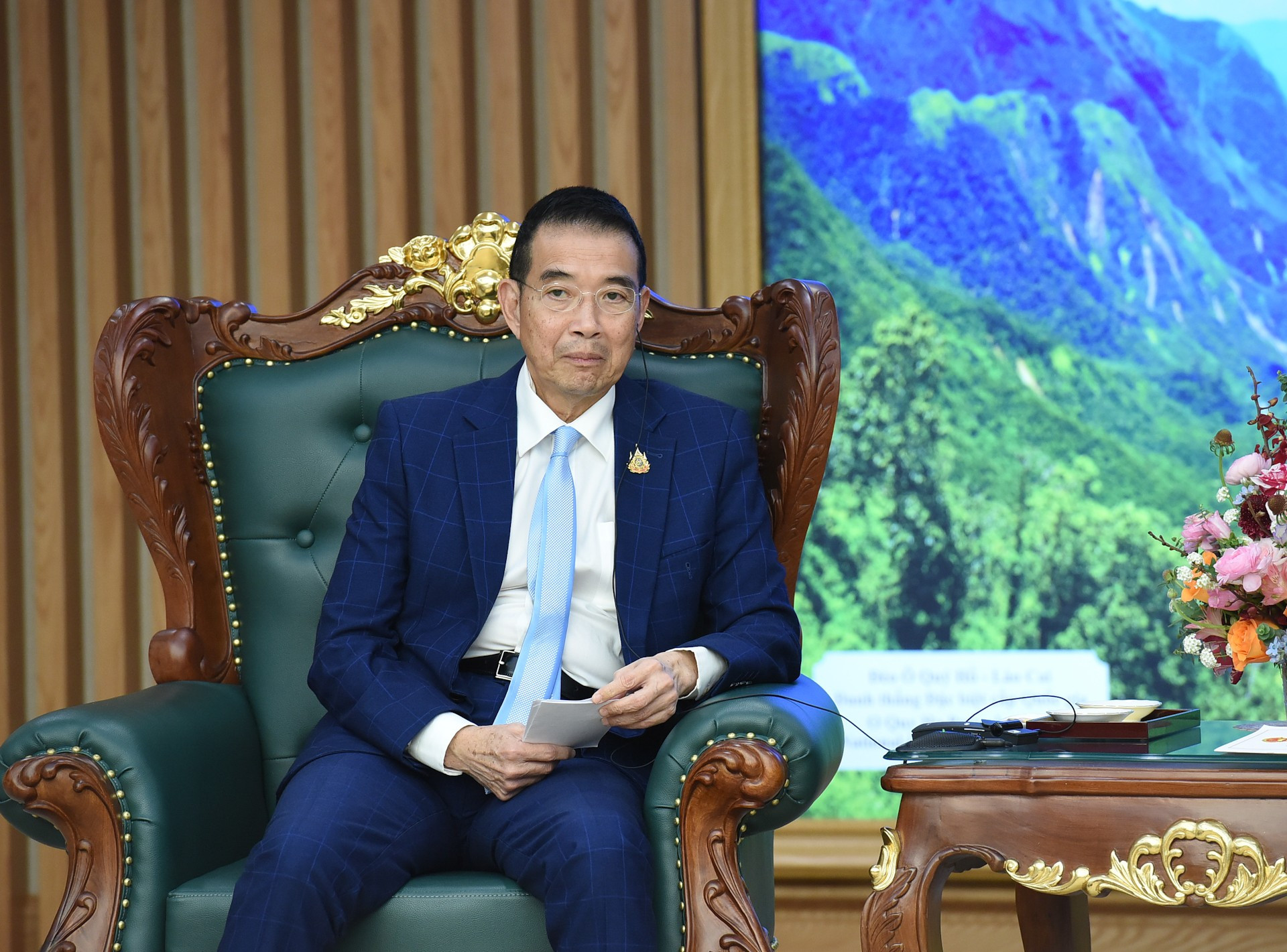 El ministro de Relaciones Exteriores de Tailandia, Maris Sangiampongsa, habla en la cita.