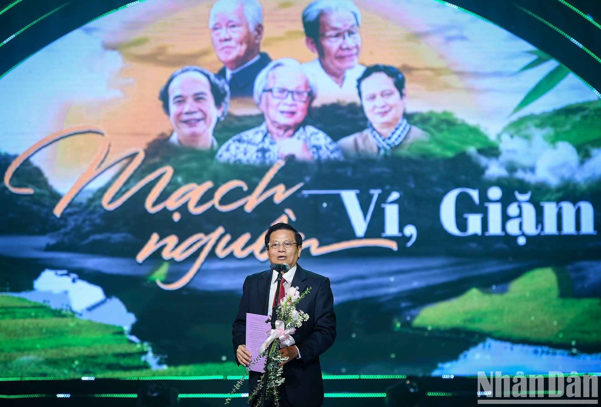 Honran a extintos músicos de Nghe An, cuna del canto Vi Giam ảnh 1