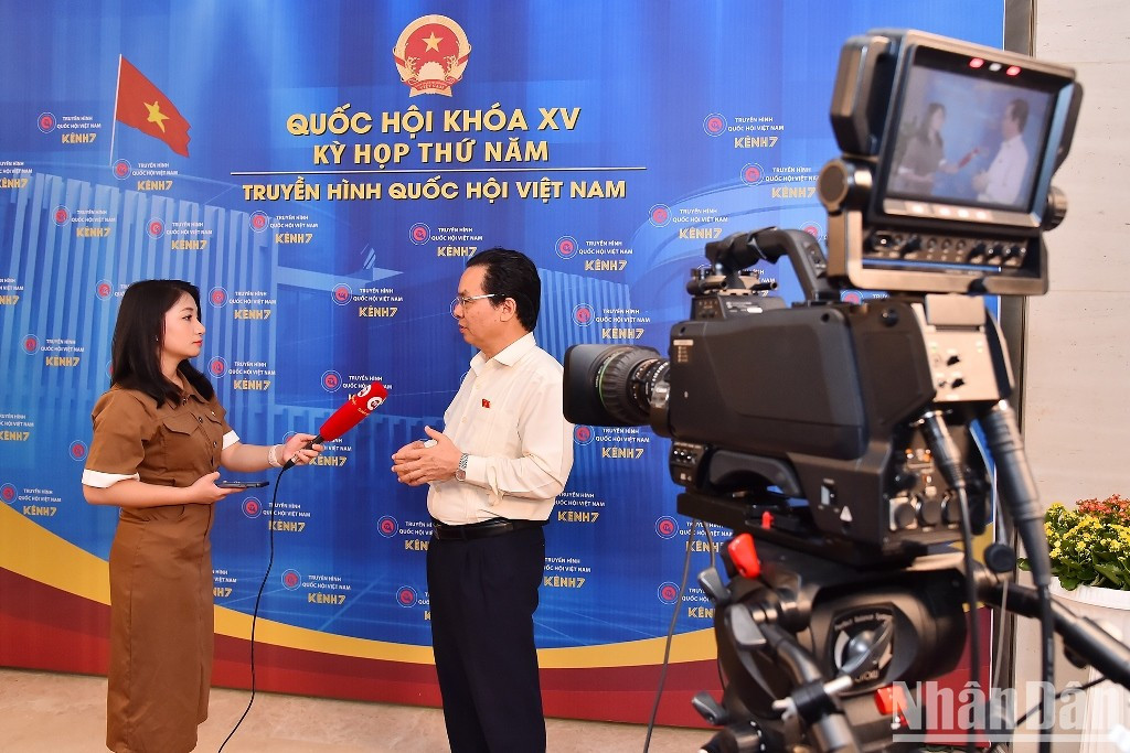 Parlamento vietnamita valora resultados del plan de desarrollo socioeconómico y presupuesto estatal ảnh 10 Parlamento vietnamita valora resultados del plan de desarrollo socioeconómico y presupuesto estatal ảnh 10