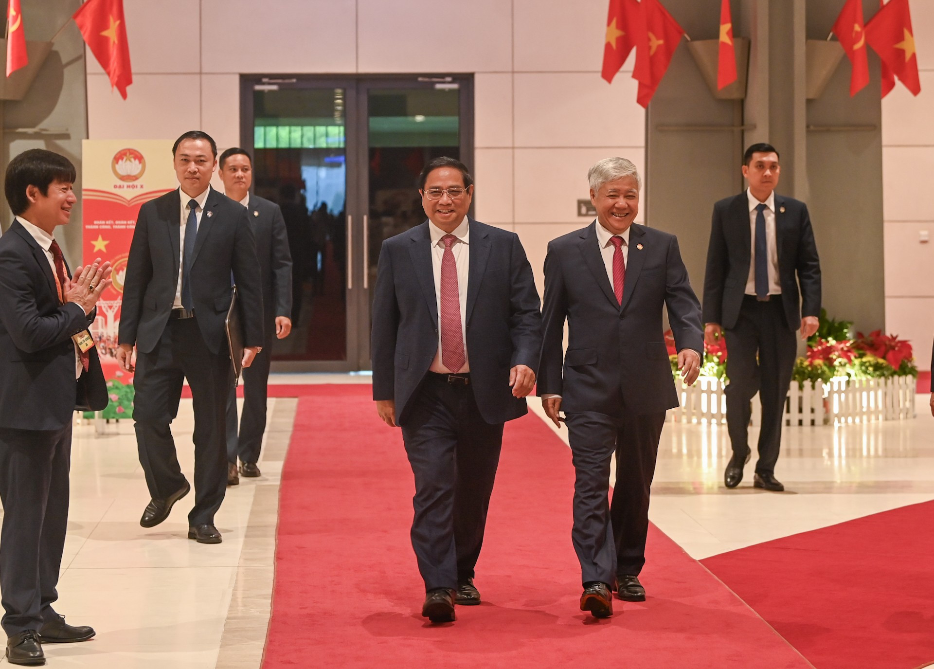 El primer ministro, Pham Minh Chinh, asiste al evento.