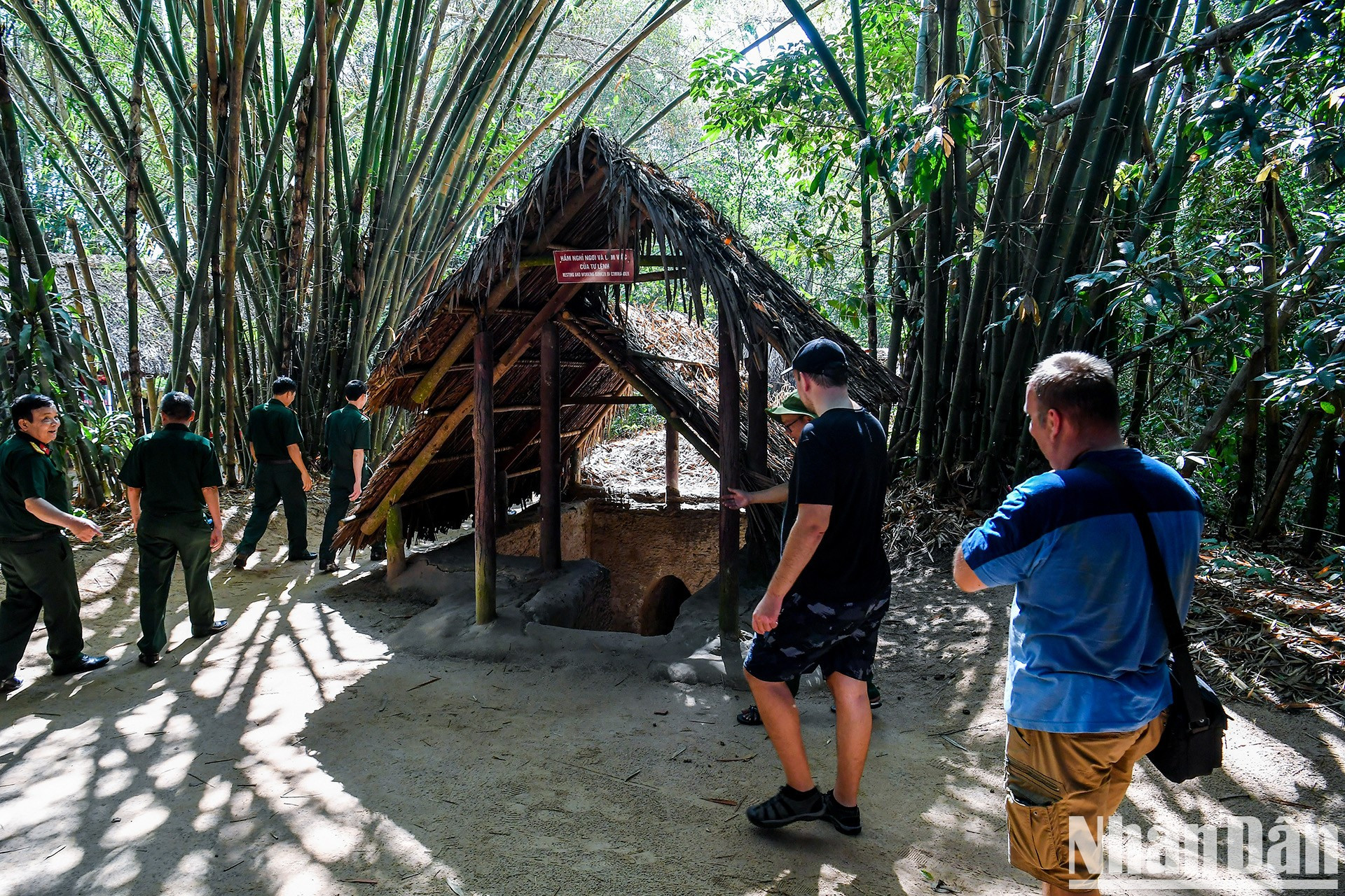 El búnker de descanso y trabajo del comandante en los túneles de Cu Chi.