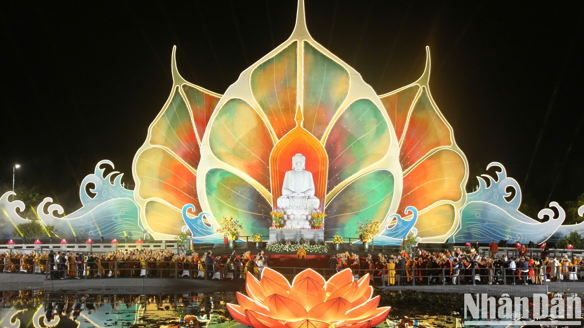Esta actividad representa una de las prácticas espirituales importantes en el marco de la celebración del Día de Vesak de las Naciones Unidas 2025. Esta actividad representa una de las prácticas espirituales importantes en el marco de la celebración del Día de Vesak de las Naciones Unidas 2025.