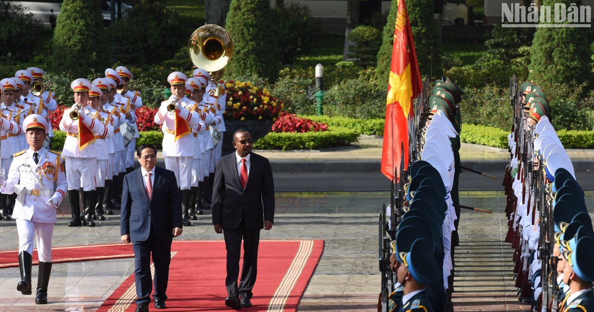 [Foto] Premier vietnamita preside ceremonia de bienvenida a su similar etíope