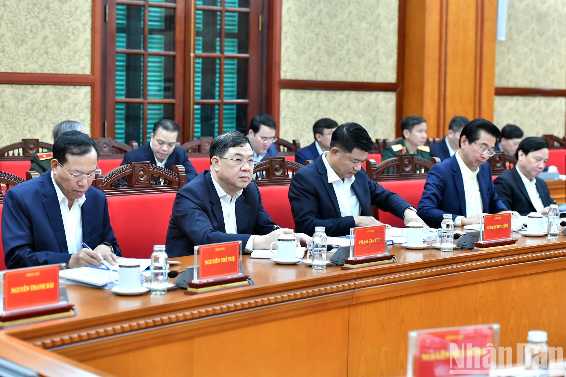 Delegados a la reunión. Delegados a la reunión.