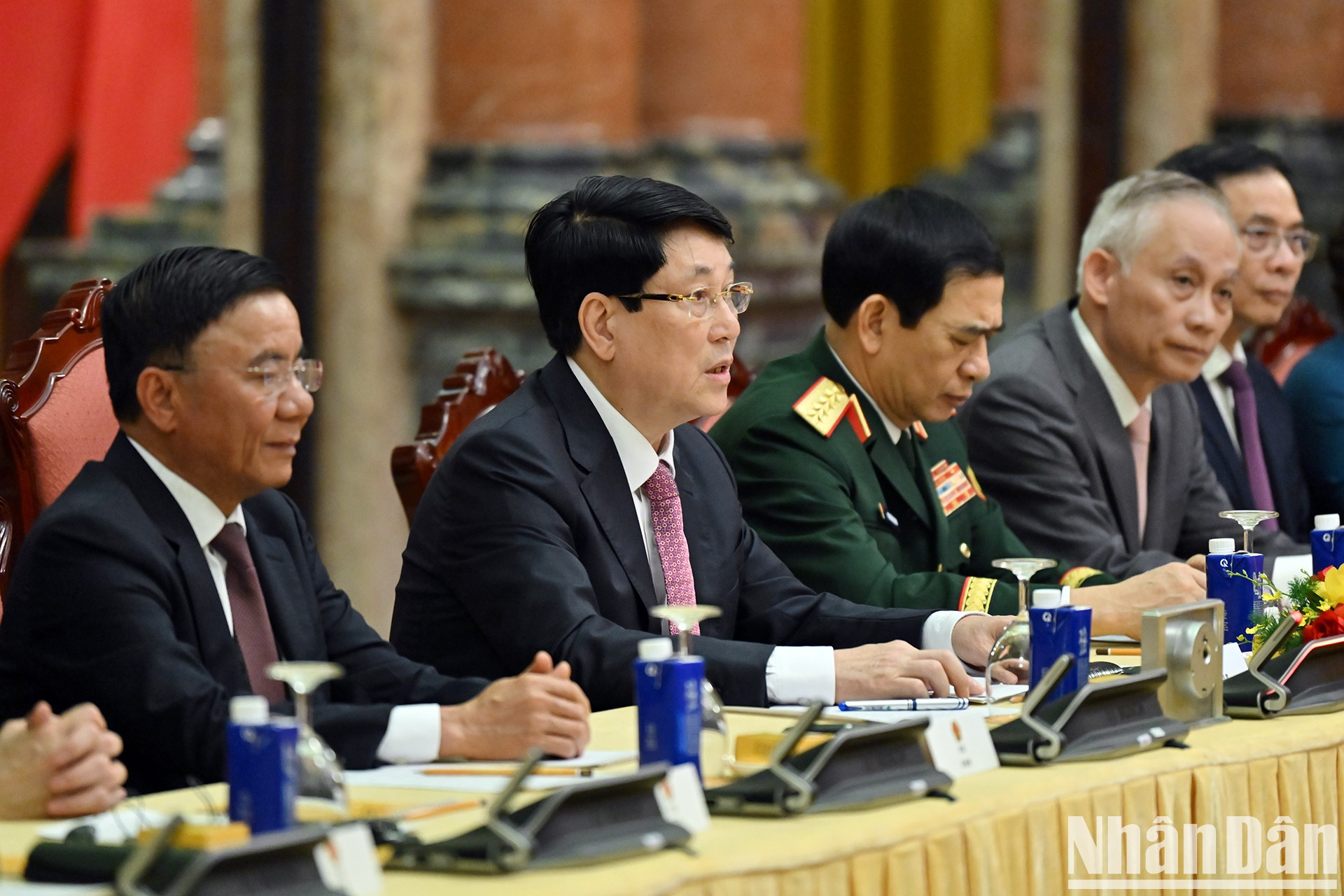 El presidente Luong Cuong habla en la cita. El presidente Luong Cuong habla en la cita.