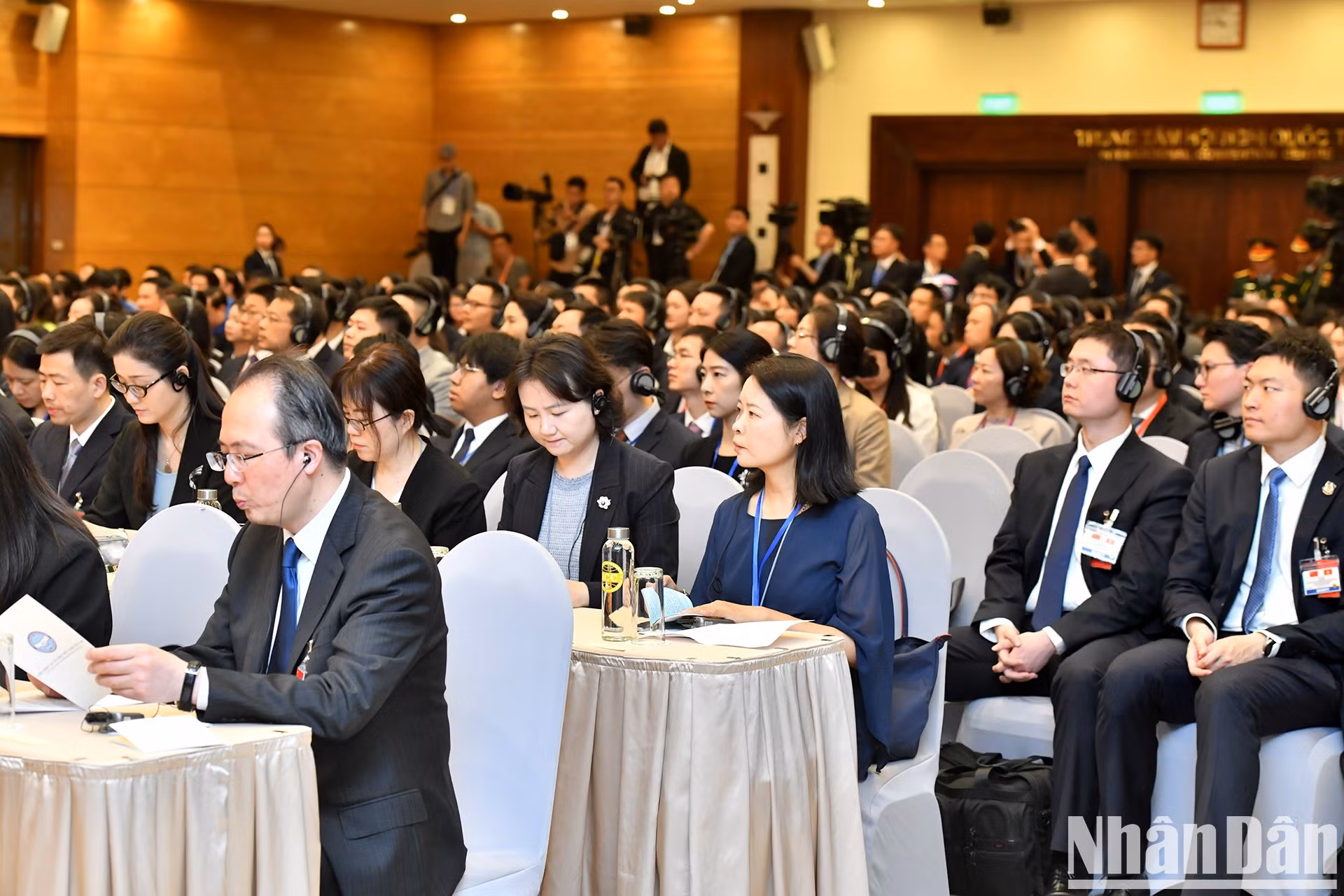 Delegados a la reunión.