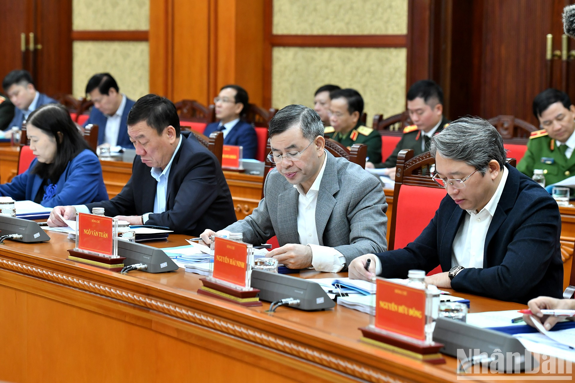 Delegados a la reunión. Delegados a la reunión.