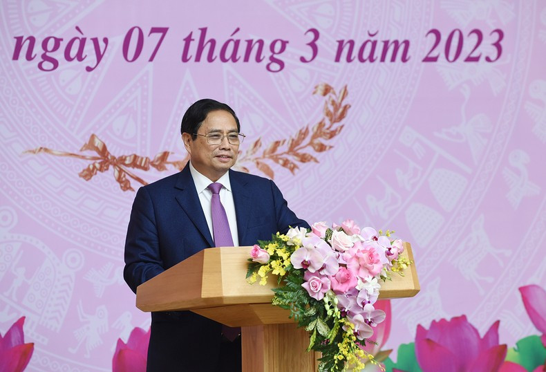 El premier Pham Minh Chinh interviene en el acto. El premier Pham Minh Chinh interviene en el acto.