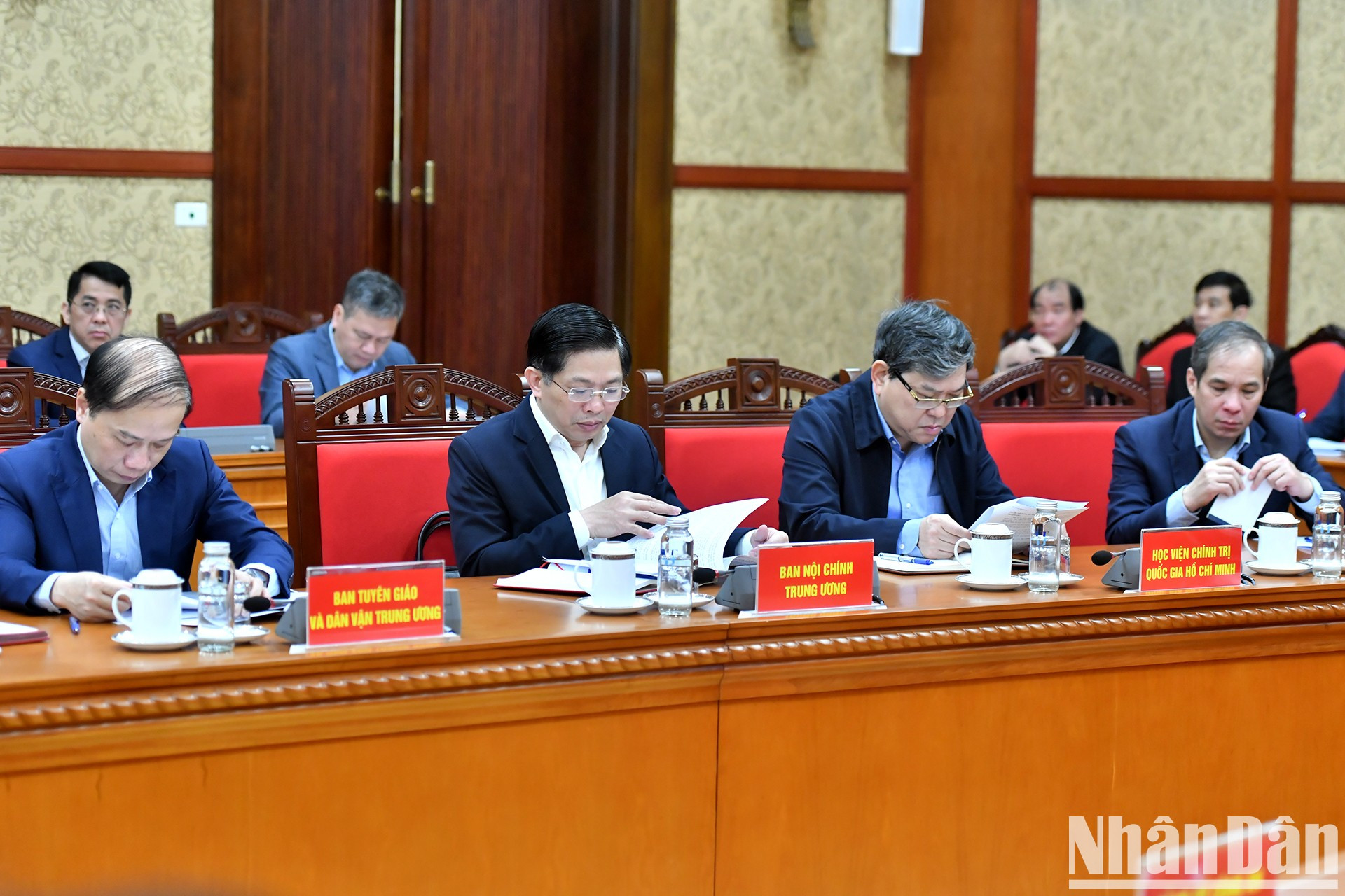 Delegados a la conferencia. Delegados a la conferencia.