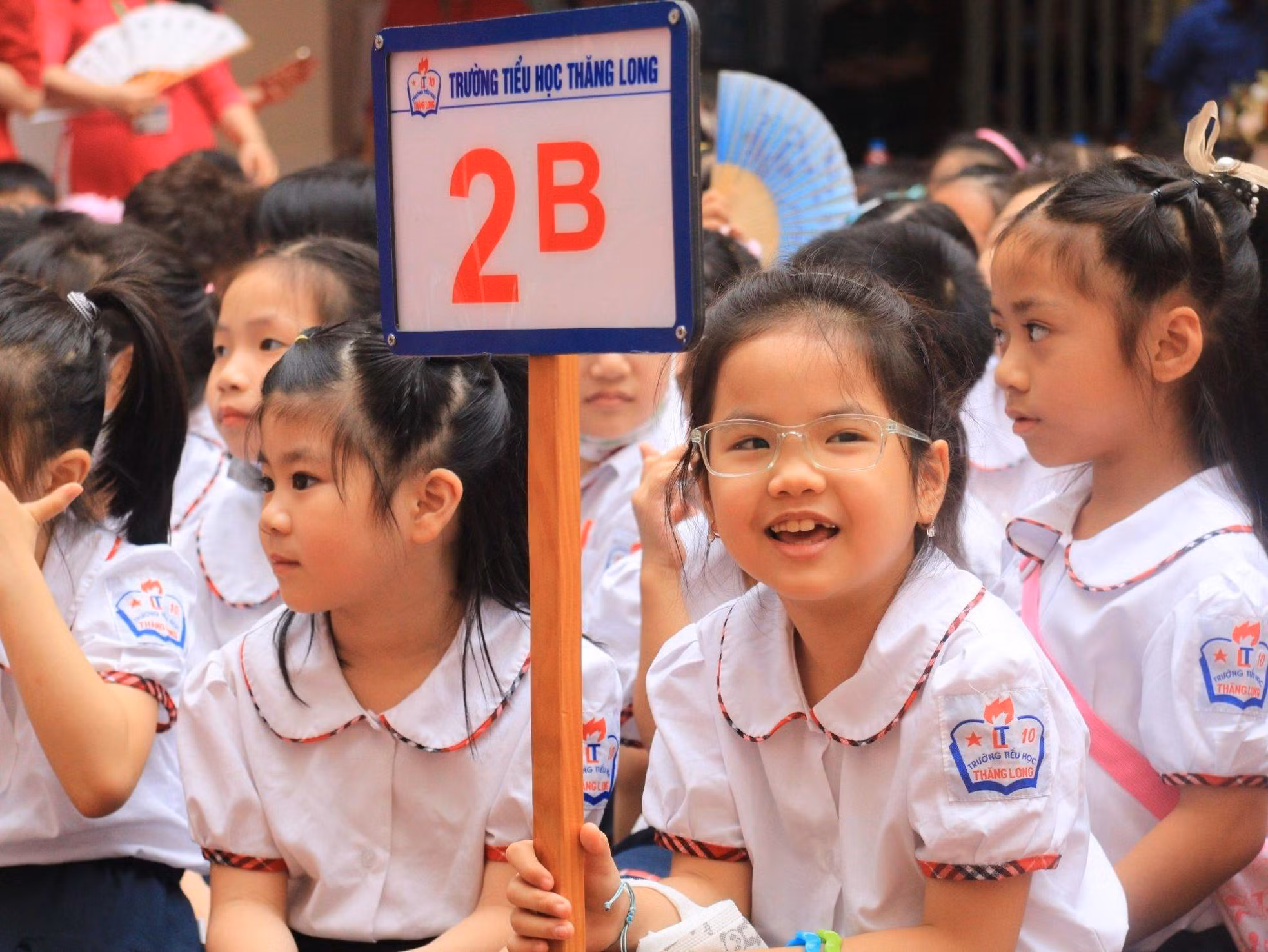 La alegría de los alumnos de la escuela primaria de Thang Long, en el distrito de Hoan Kiem, en Hanói. (Foto: Thanh Dat) La alegría de los alumnos de la escuela primaria de Thang Long, en el distrito de Hoan Kiem, en Hanói. (Foto: Thanh Dat)