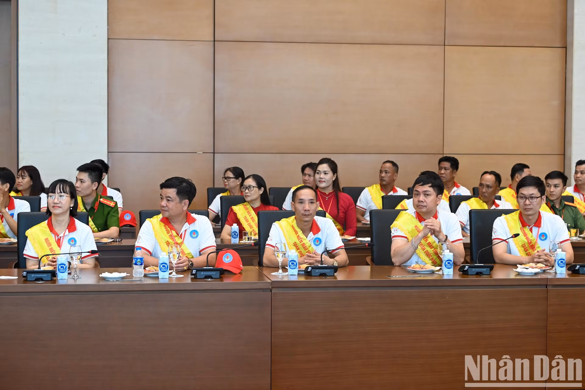 Delegados a la cita.