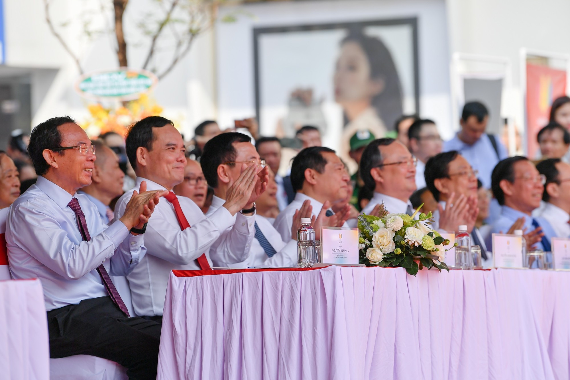 Inauguran Festival Nacional de la Prensa de Vietnam 2024 ảnh 3 Inauguran Festival Nacional de la Prensa de Vietnam 2024 ảnh 3