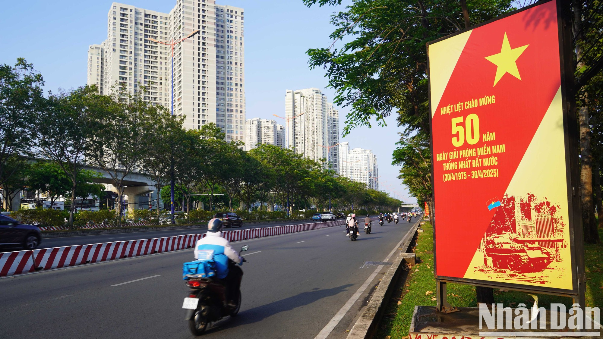 En la avenida Vo Nguyen Giap.