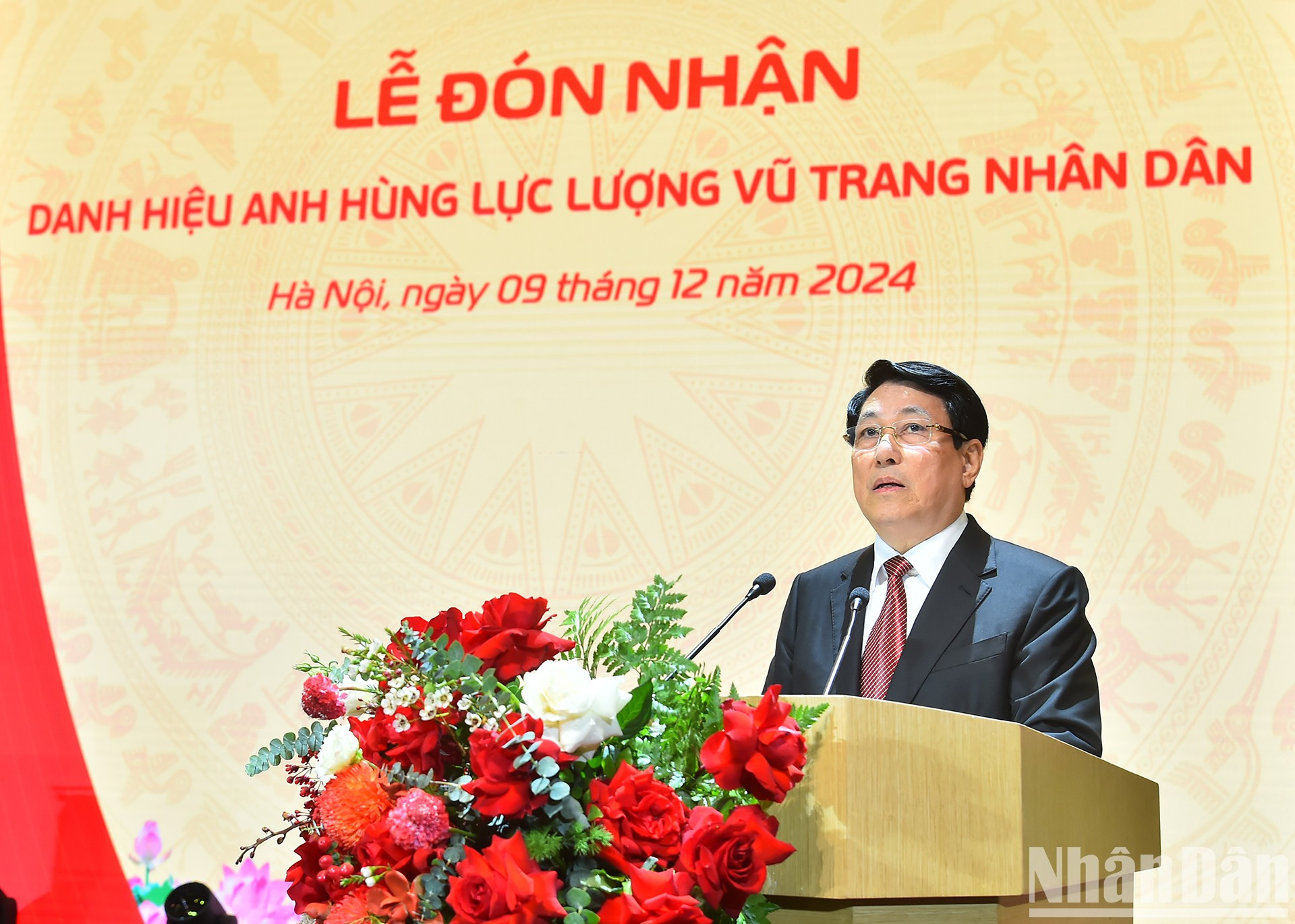 Luong Cuong habla en el evento. Luong Cuong habla en el evento.