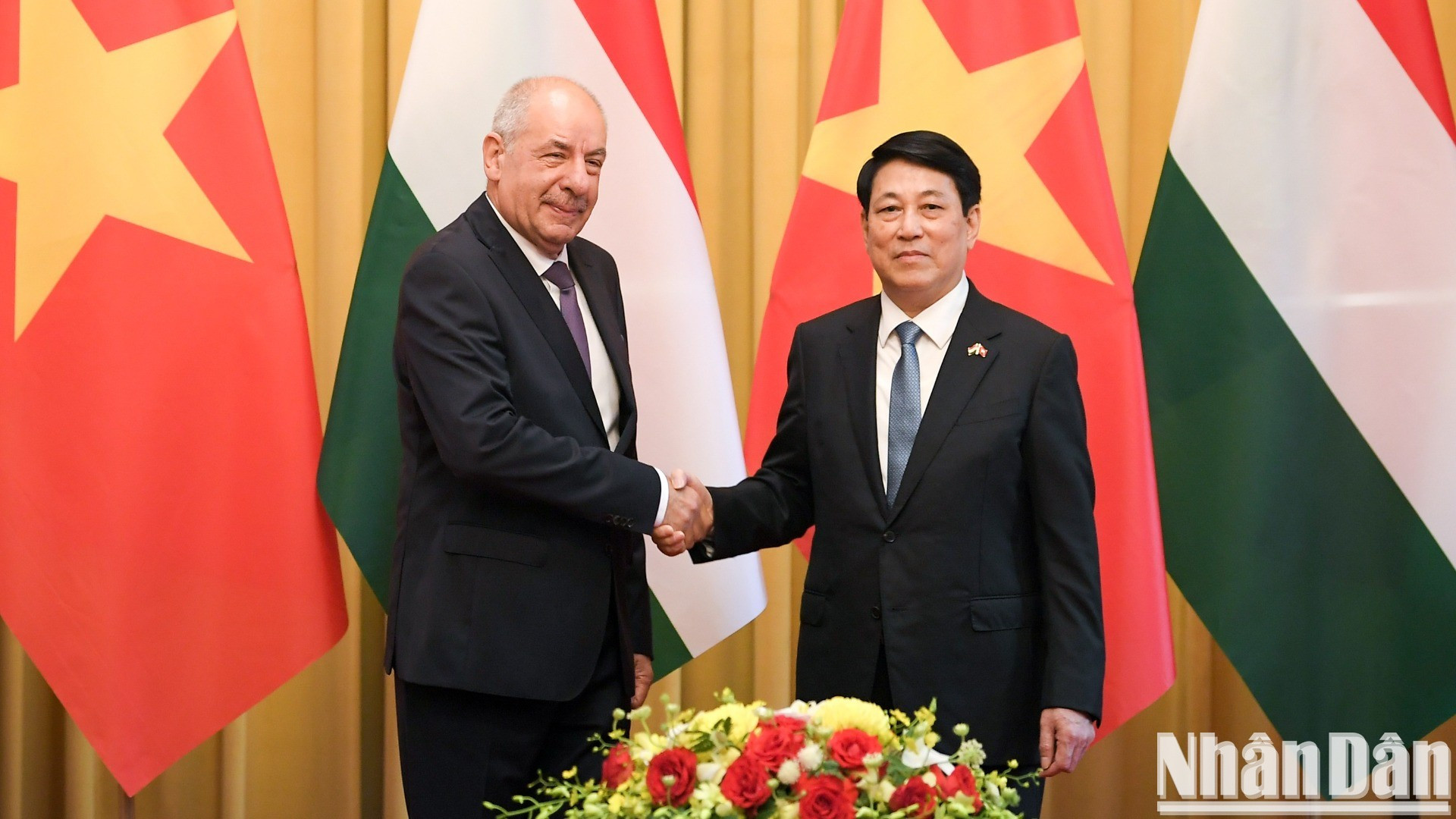 [Foto] Presidente de Vietnam sostiene conversaciones con su par húngaro