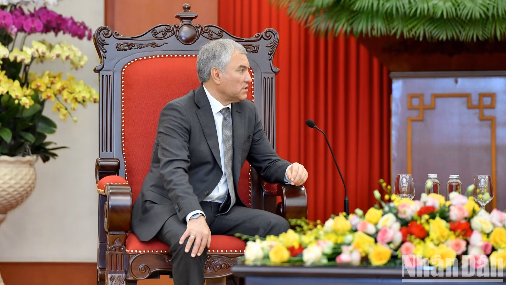 Volodin habla en la cita.