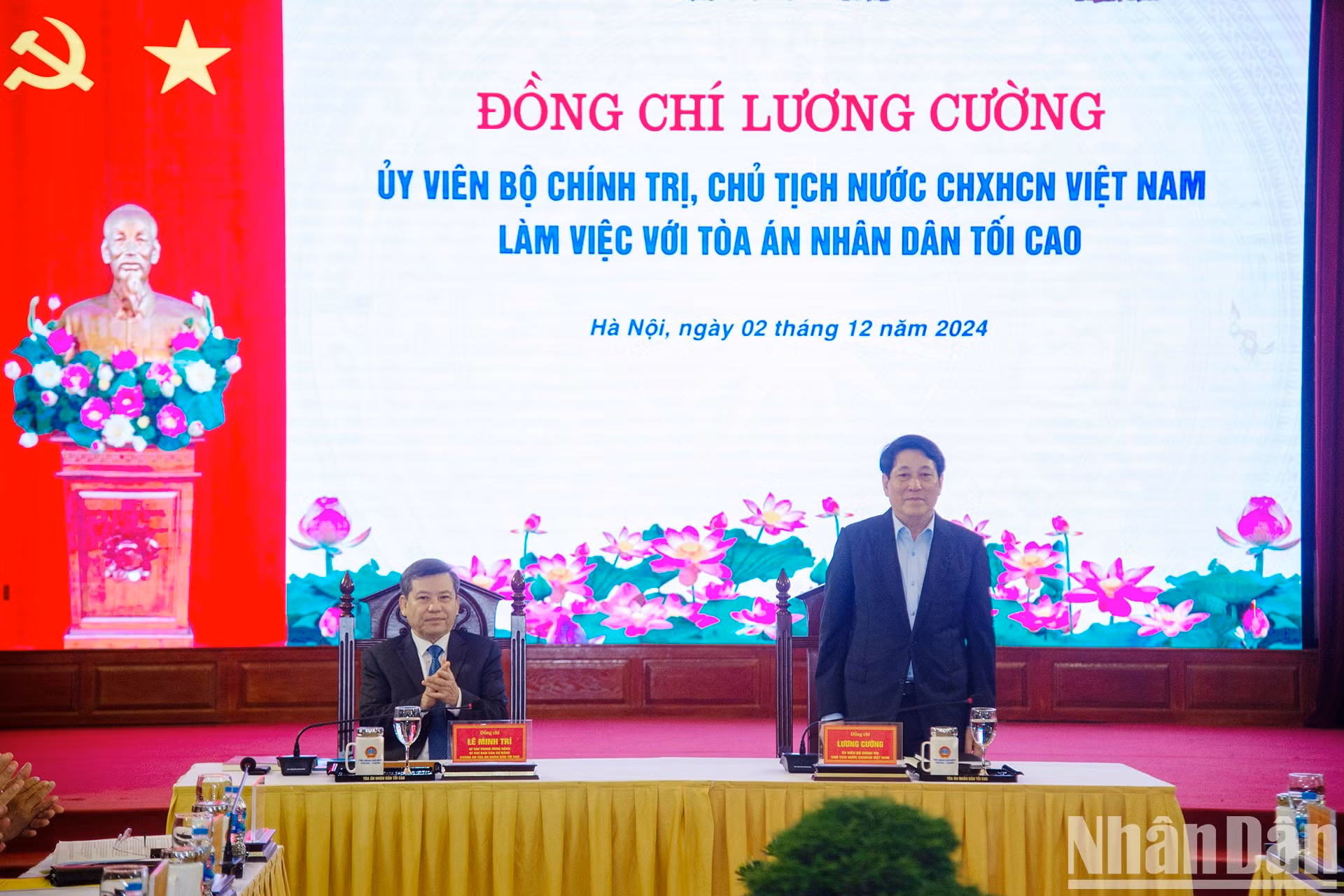 Luong Cuong habla en la reunión con el Tribunal Popular Supremo.