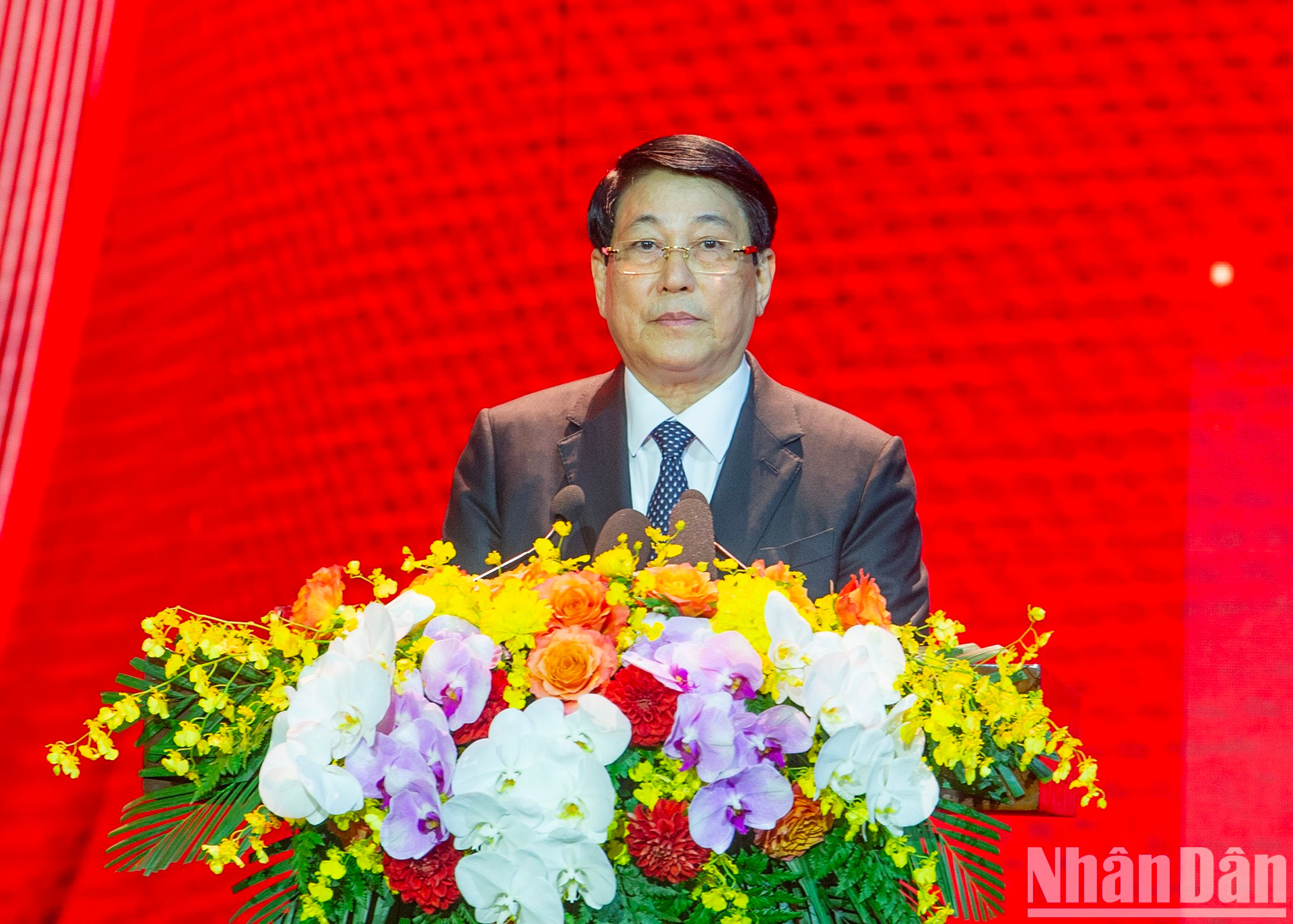 Luong Cuong habla en el evento. Luong Cuong habla en el evento.