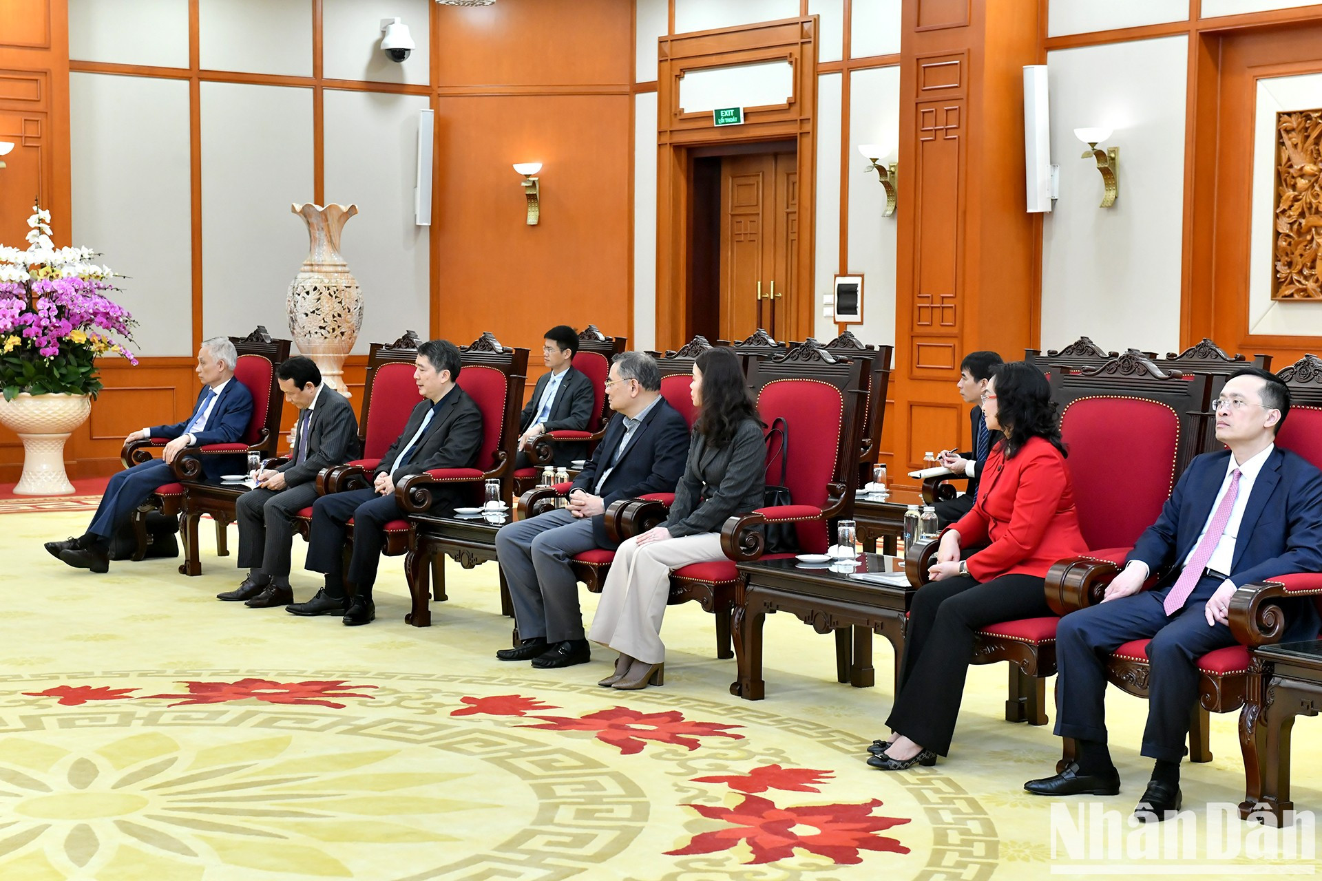 Asistentes vietnamitas al evento. Asistentes vietnamitas al evento.