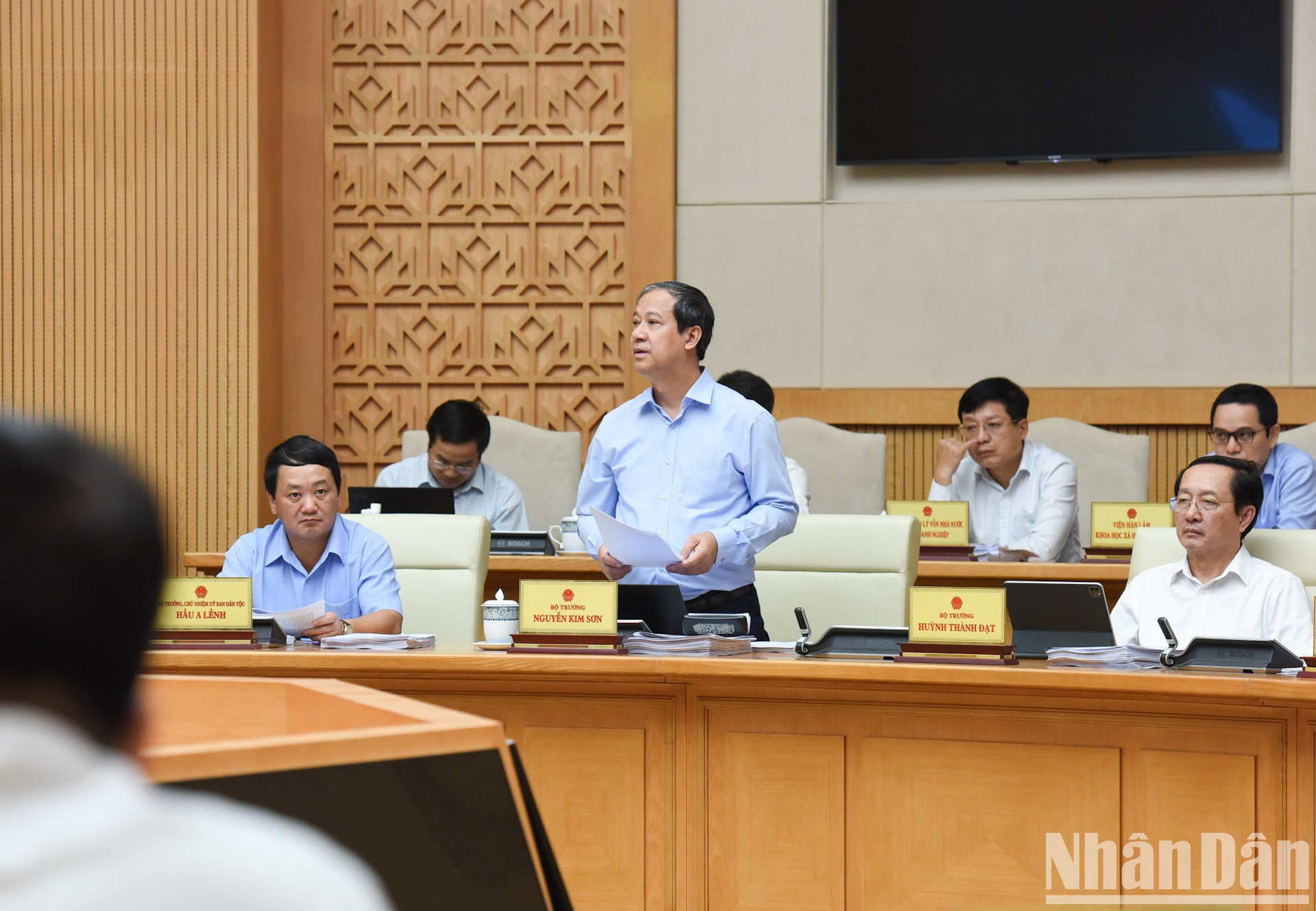 El ministro de Educación y Formación de Vietnam, Nguyen Kim Son, en la cita. El ministro de Educación y Formación de Vietnam, Nguyen Kim Son, en la cita.