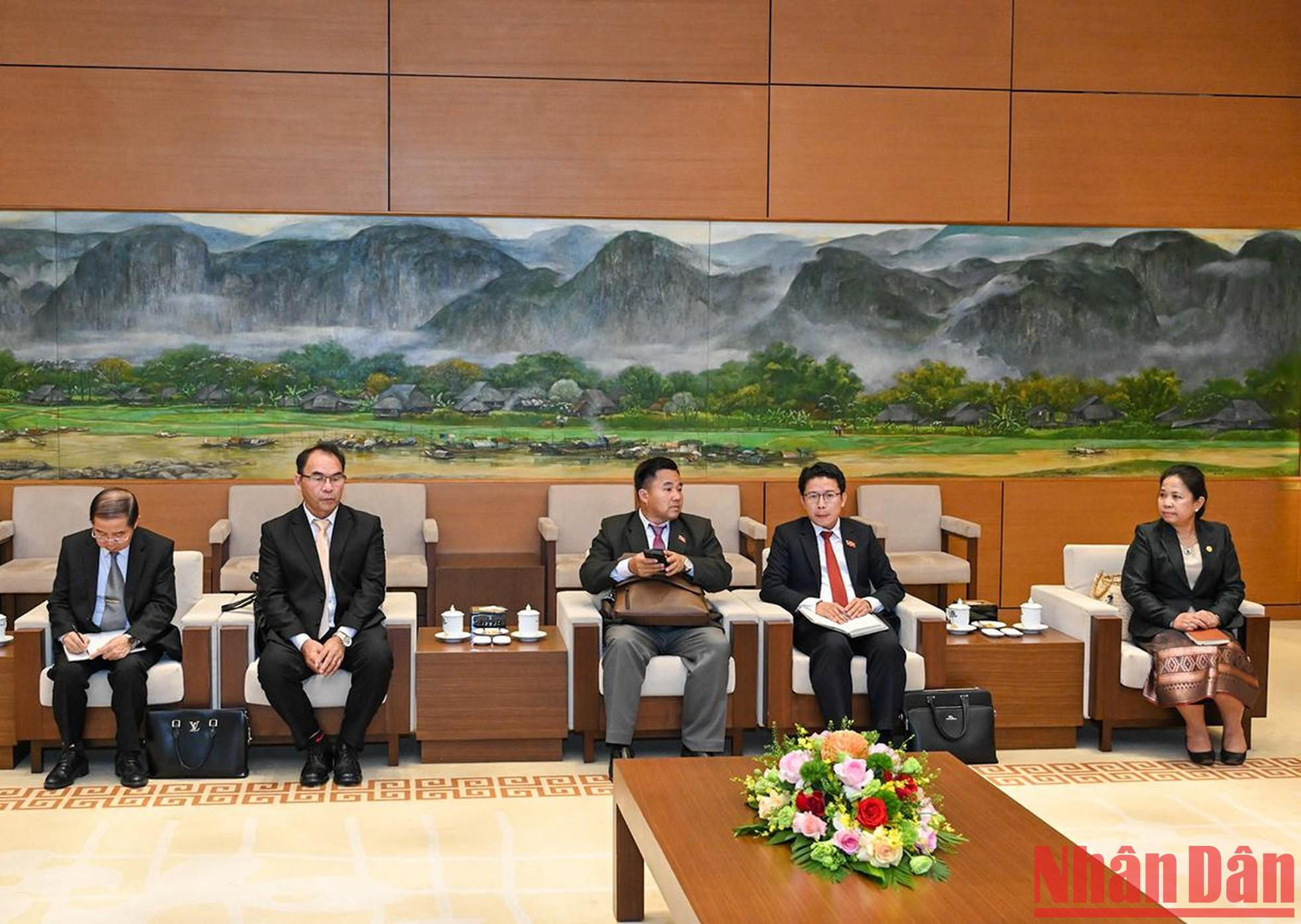 Los miembros de la delegación del Comité Central del PPRL.