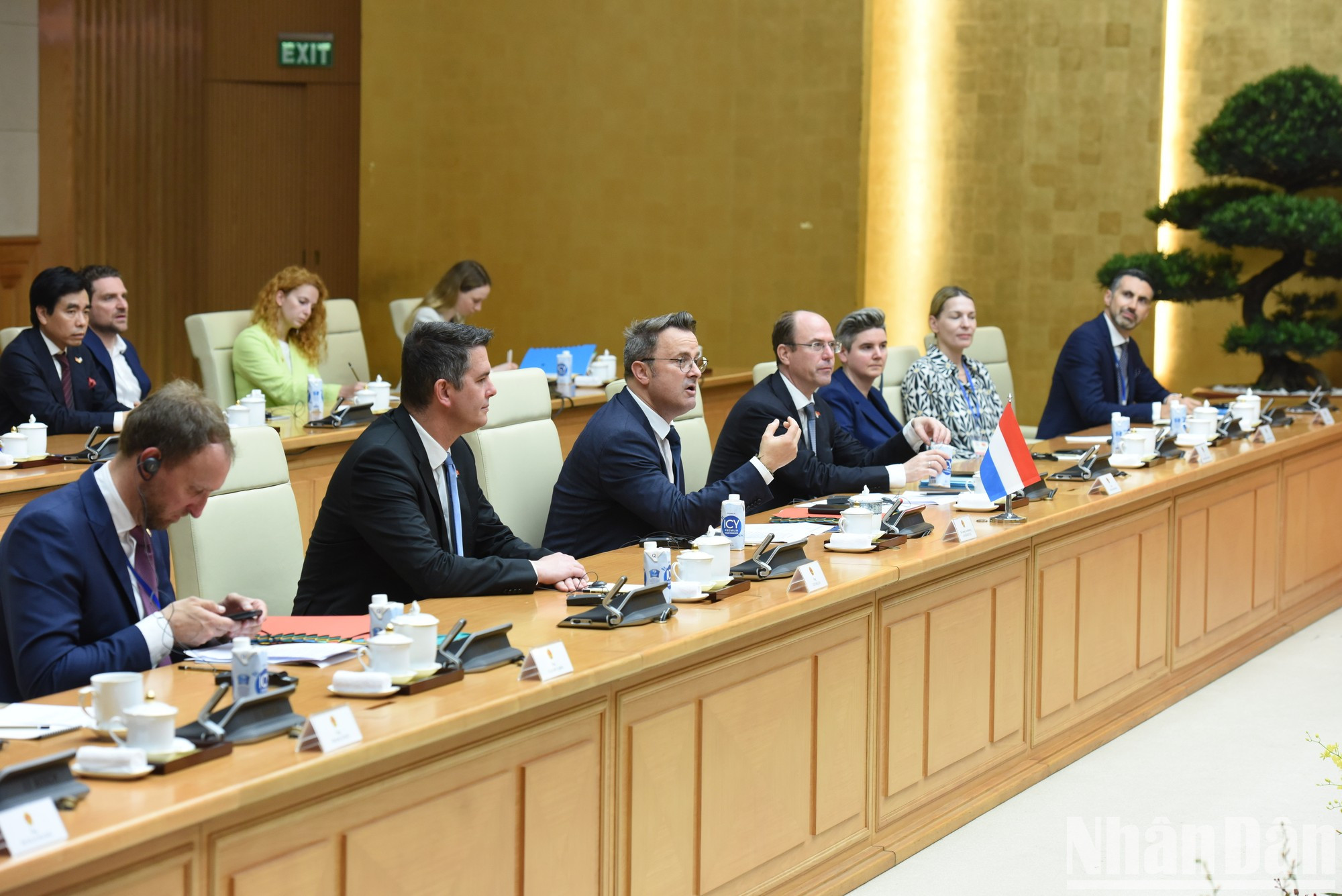 Miembros de la delegación de alto nivel de Luxemburgo en la reunión.