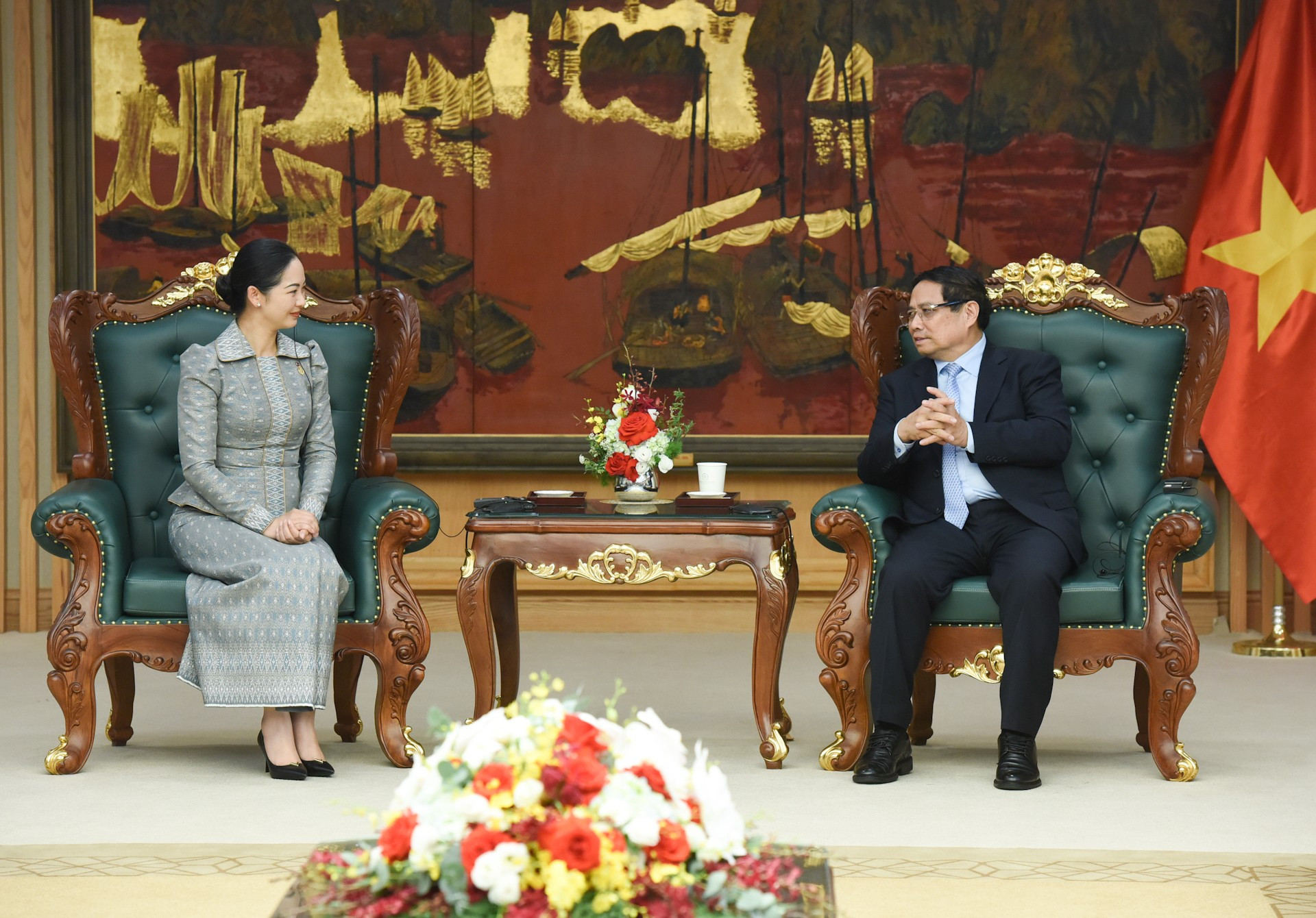 [Foto] Premier vietnamita recibe a ministra de Comercio de Camboya