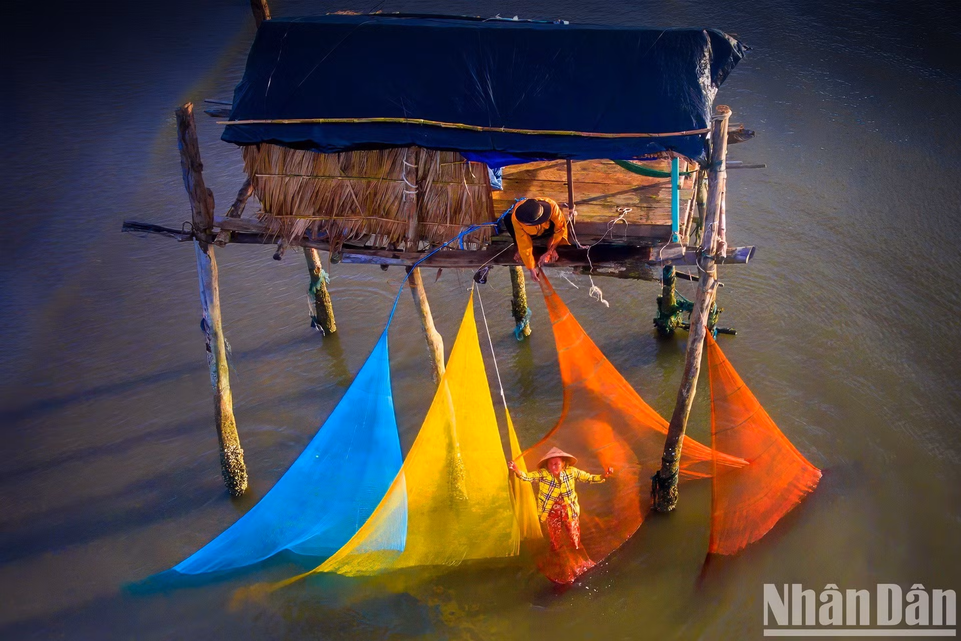 El mar aporta una vida próspera a generaciones de pescadores.