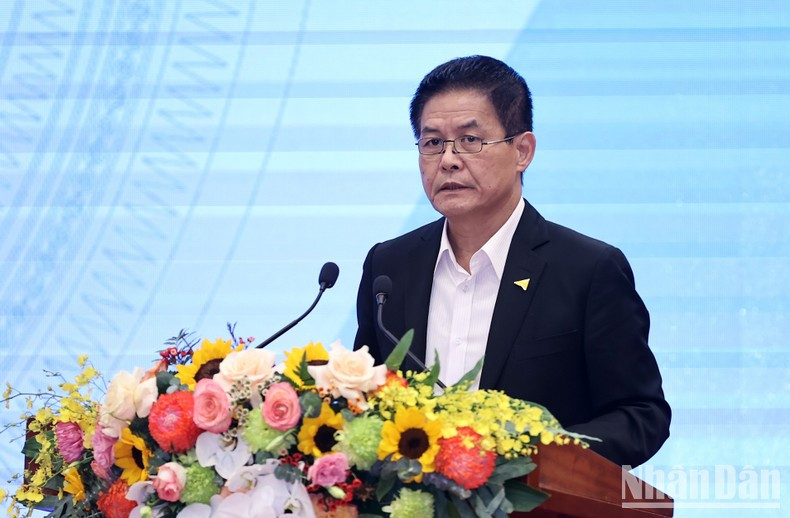 El presidente de la Junta Directiva de la compañía Vietravel, Nguyen Quoc Ky, en el evento. El presidente de la Junta Directiva de la compañía Vietravel, Nguyen Quoc Ky, en el evento.