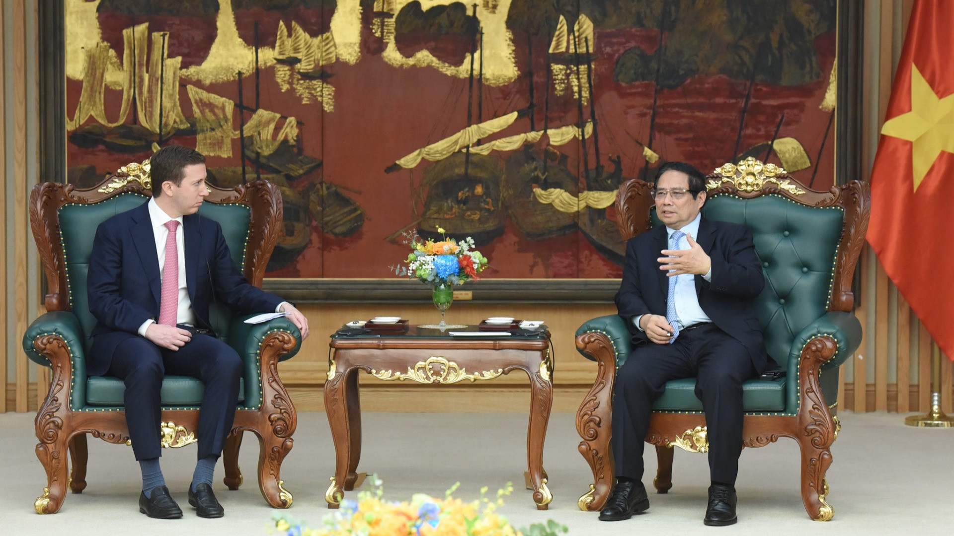 [Foto] Premier vietnamita recibe al director ejecutivo del fondo de inversión Warburg Pincus
