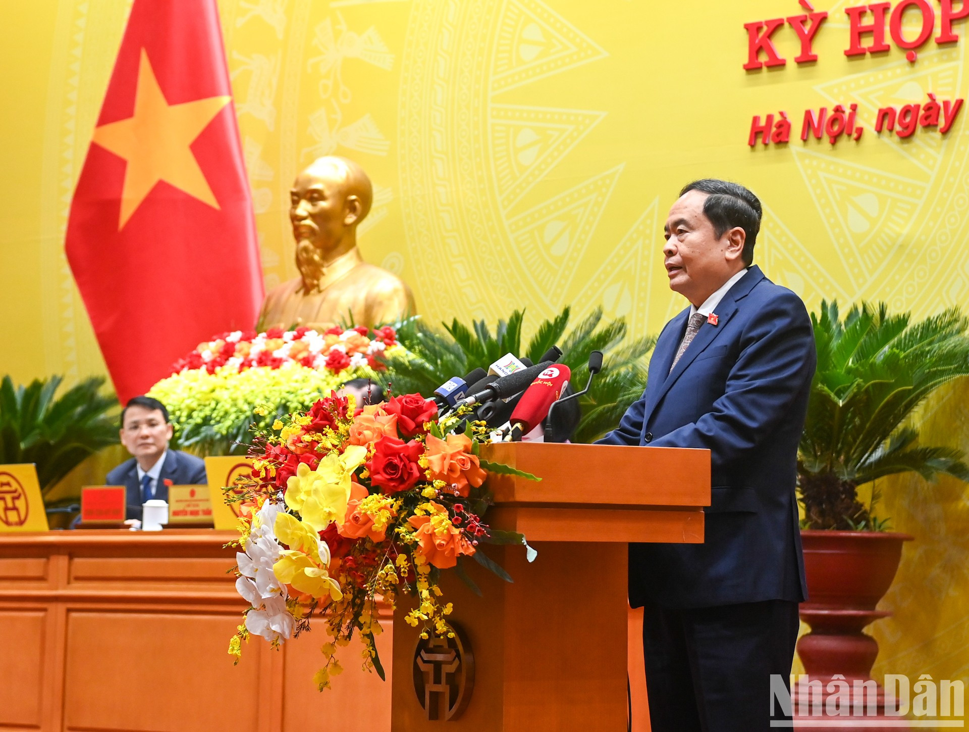 Thanh Man habla en la ceremonia. Thanh Man habla en la ceremonia.