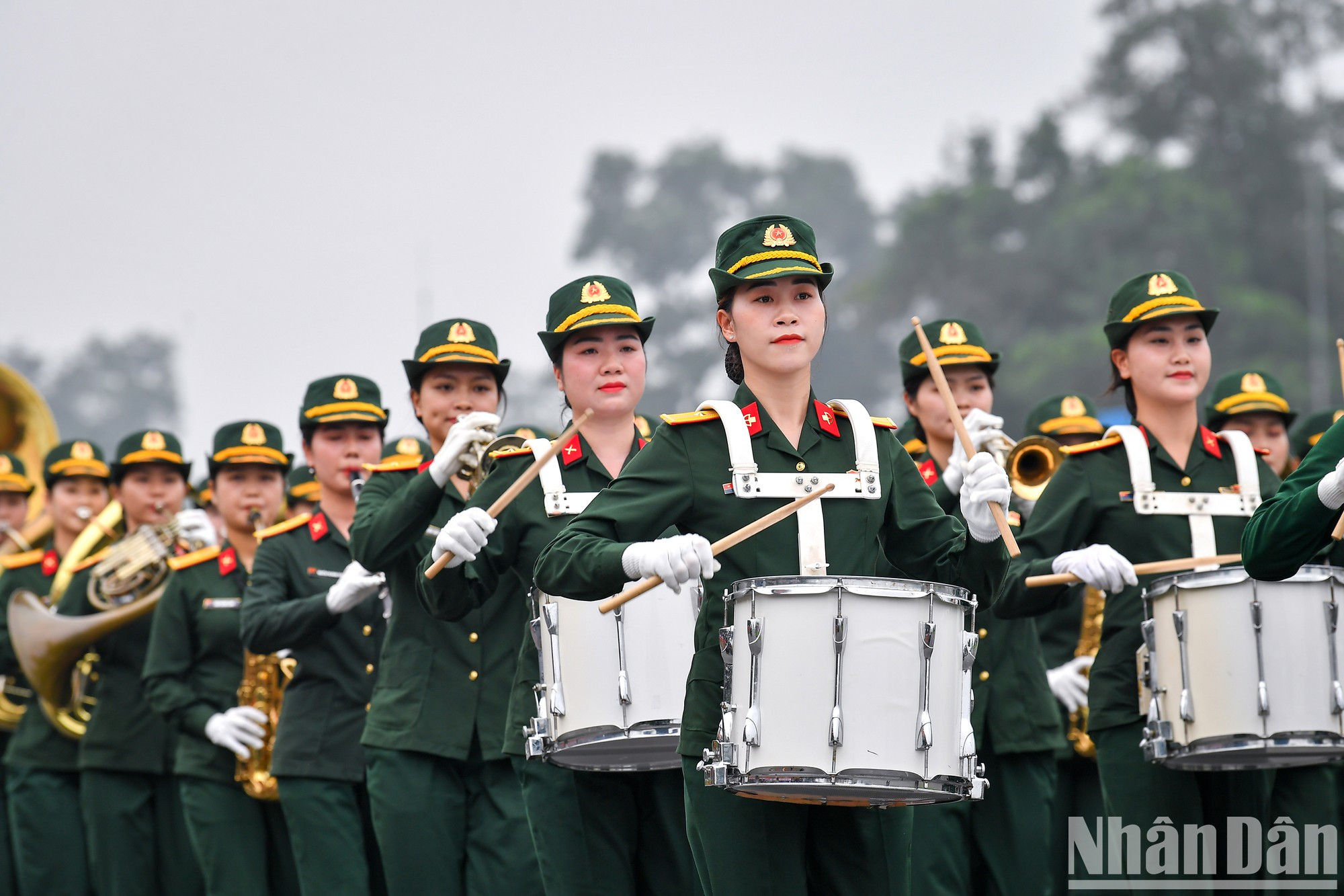 La Banda Militar de Mujeres Vietnamitas.
