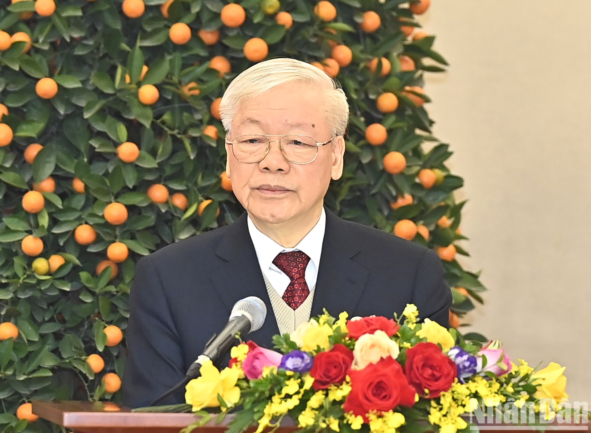 El secretario general del PCV, Nguyen Phu Trong, interviene en la cita.