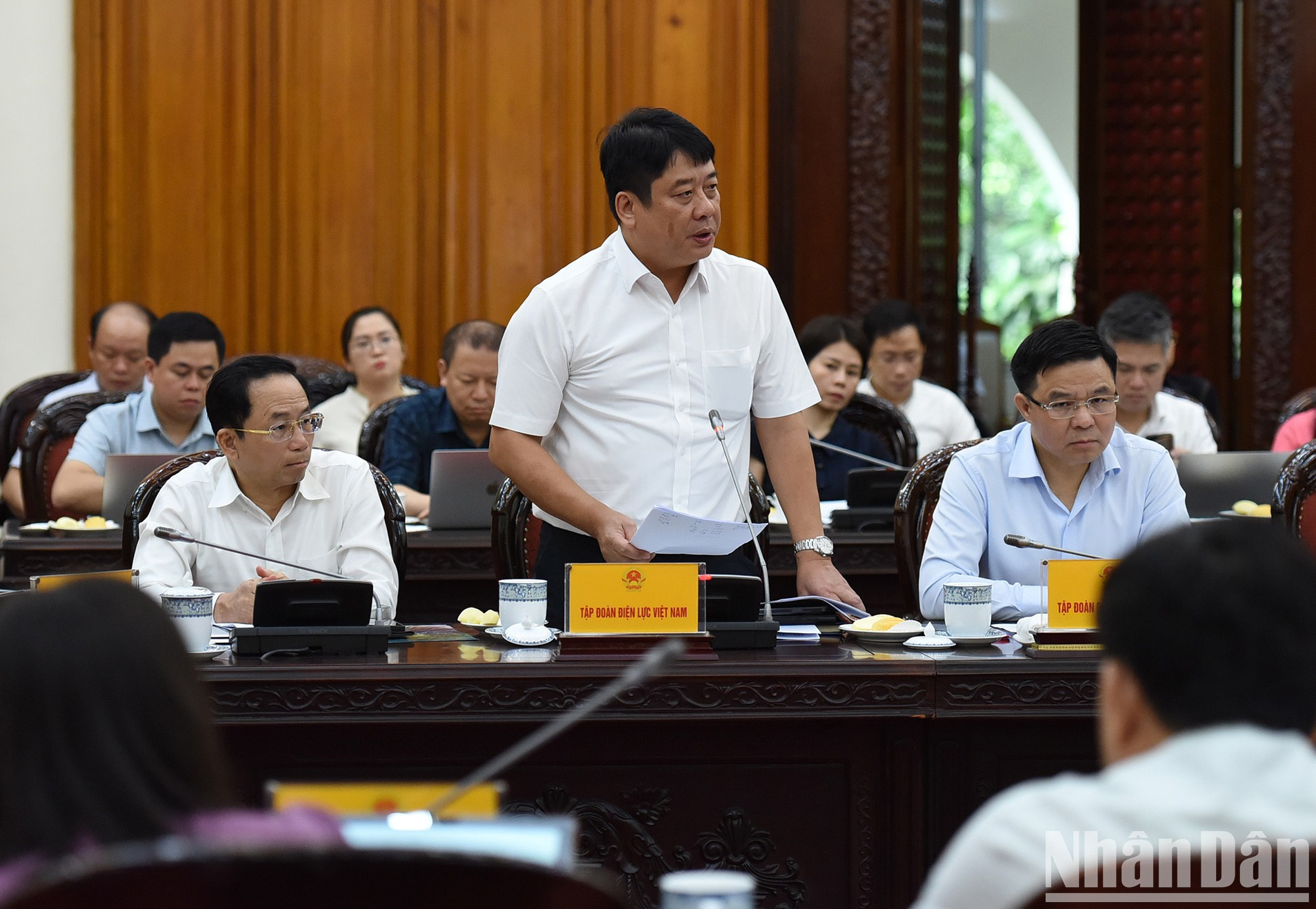 El director general del Grupo Nacional de Electricidad EVN, Nguyen Anh Tuan.